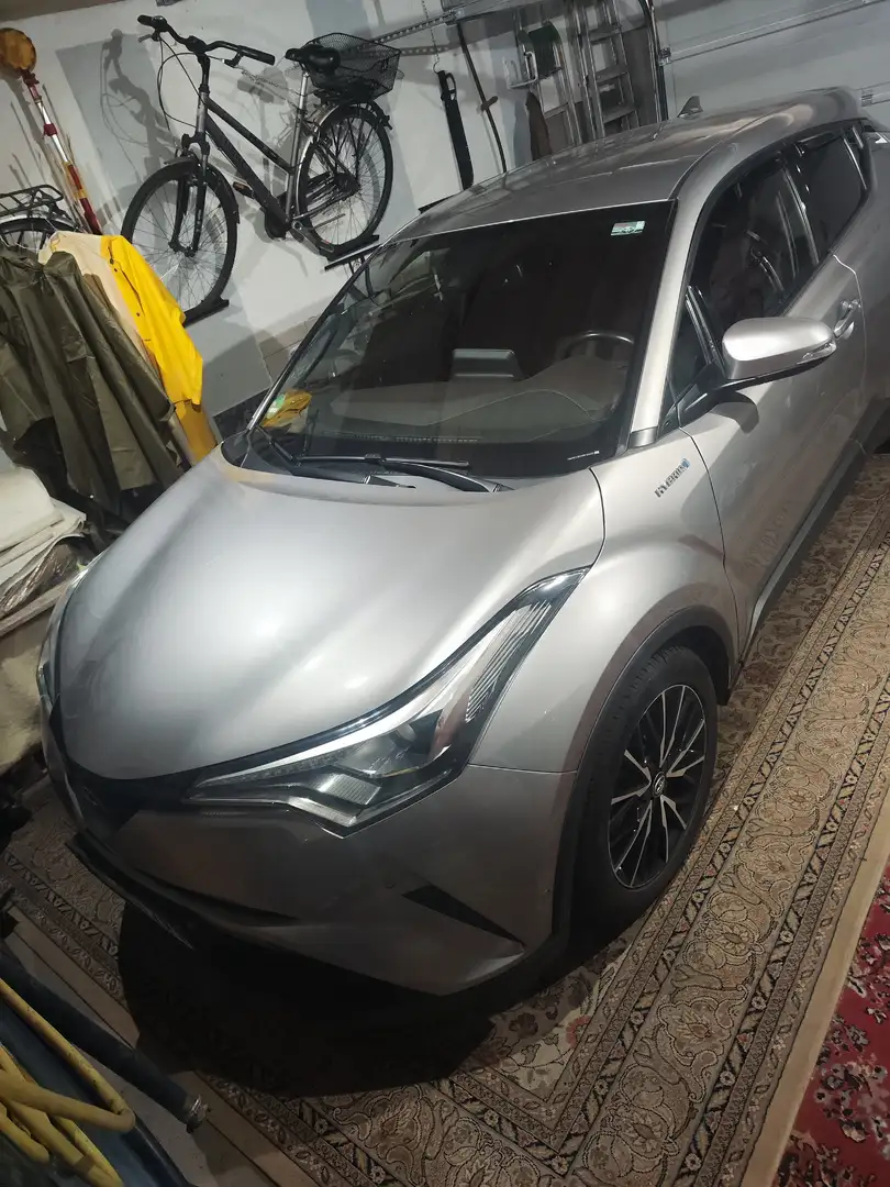 Toyota C-HR C-HR Hybrid Team Deutschland Grau - 2