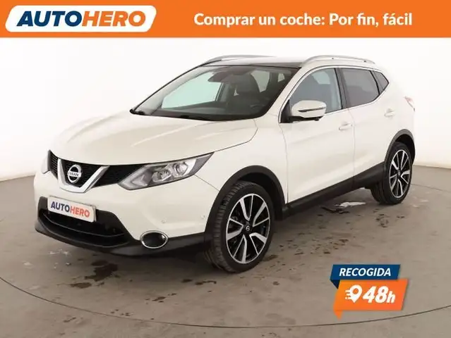 2016 Nissan Qashqai in White for sale