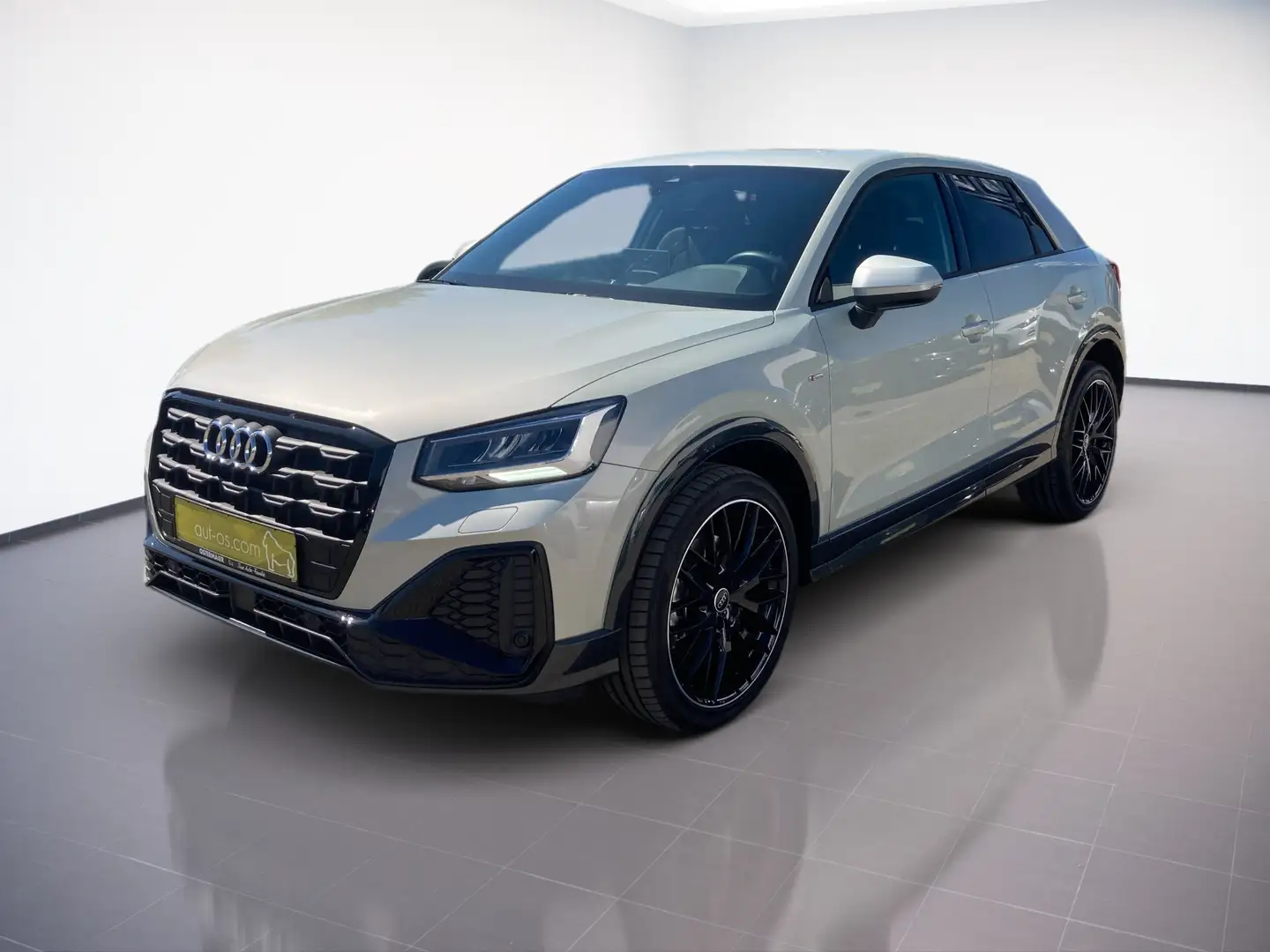 Audi Q2 S-LINE 35TFSI 150PS.STRONIC.LED.NAVI.AHK.KAMERA.VI Silber - 2