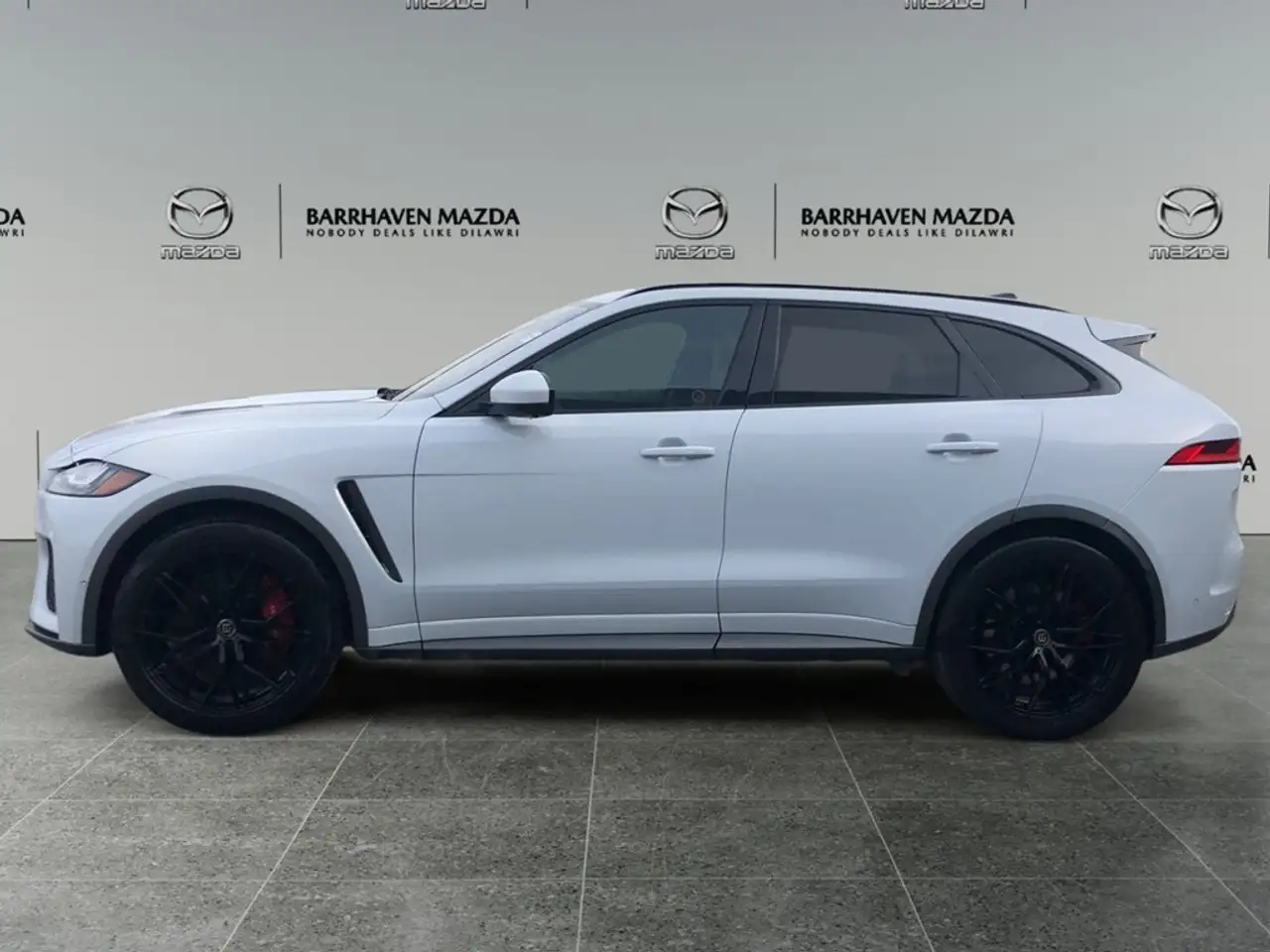 Jaguar F-Pace снимка Jaguar F-Pace