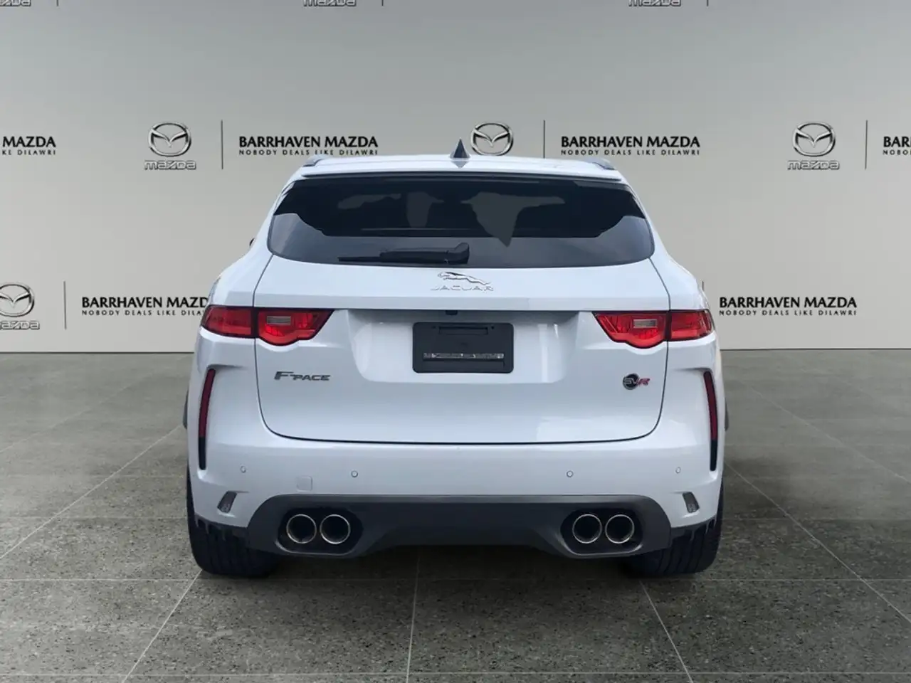 Jaguar F-Pace снимка Jaguar F-Pace