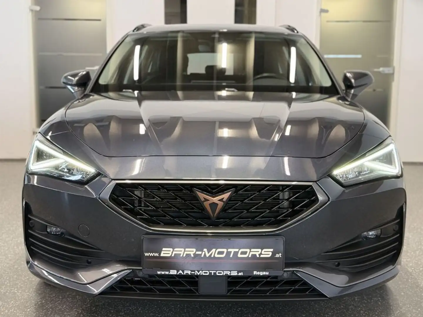 CUPRA Leon cupra*AHK*LANE*3-ZONEN*KAMERA*VIRTUAL*LED*TOP Grau - 2