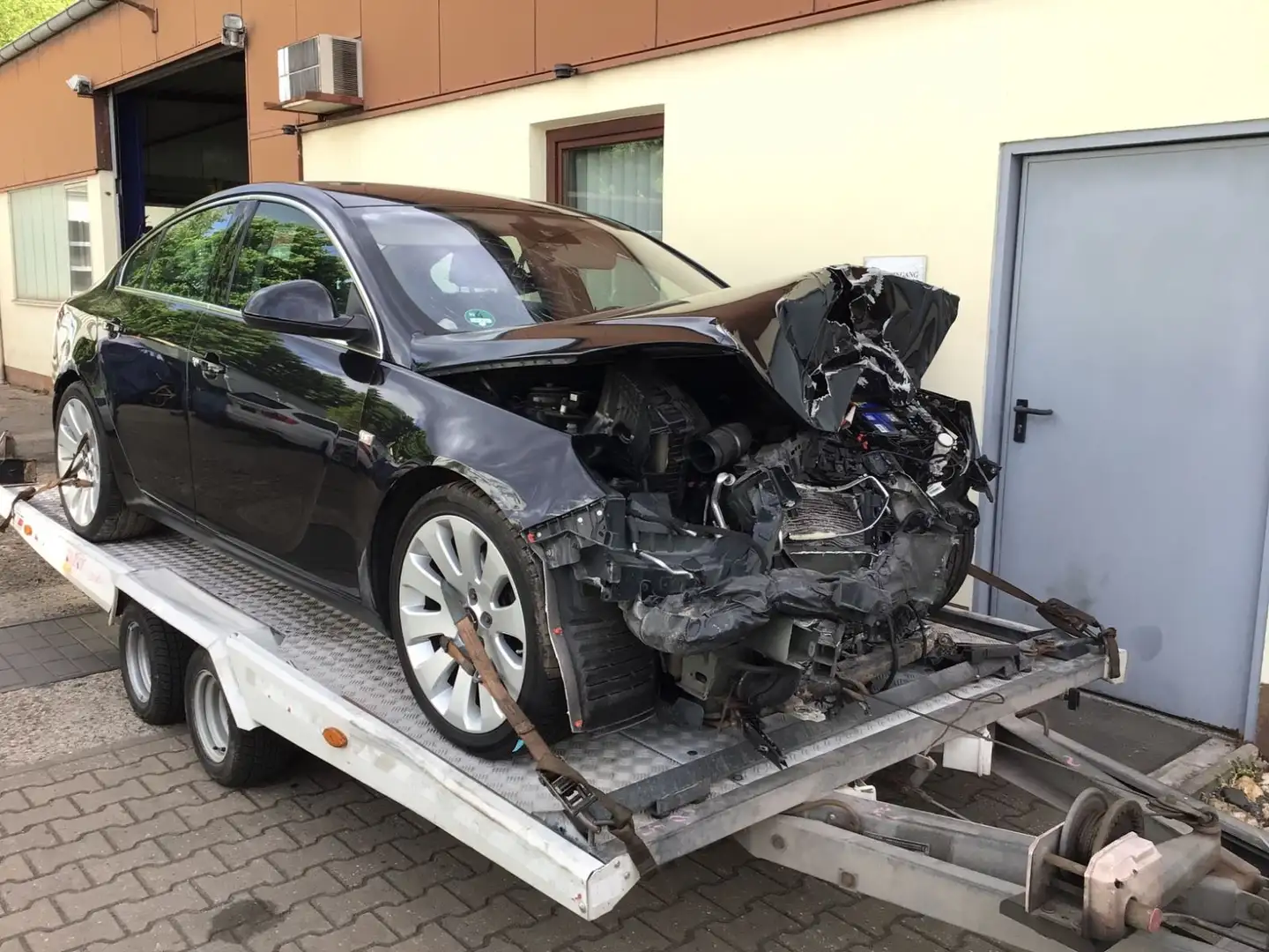 Opel Insignia A Lim. Sport Schwarz - 2