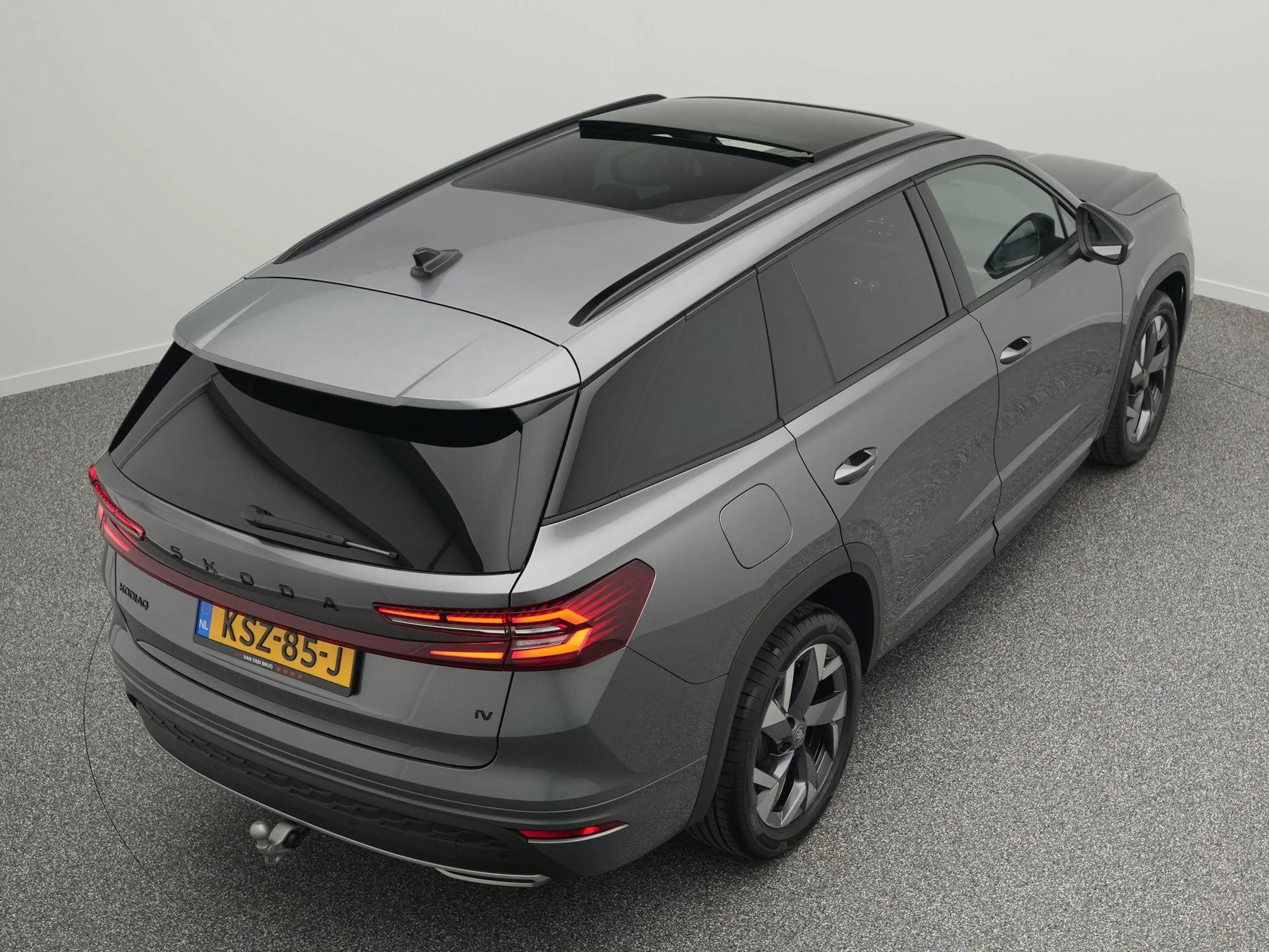 Skoda Kodiaq 1.5 TSI 204pk PHEV Sportline Business | Trekhaak | — photo 13