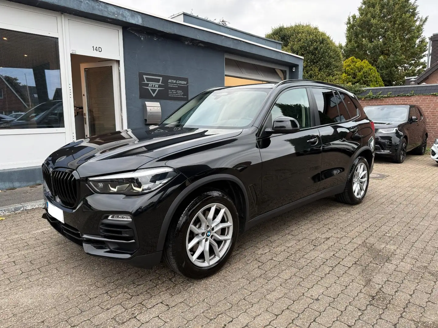 BMW X5 xDrive 30 d Live Tacho Prof. HUD Sportpaket Schwarz - 1