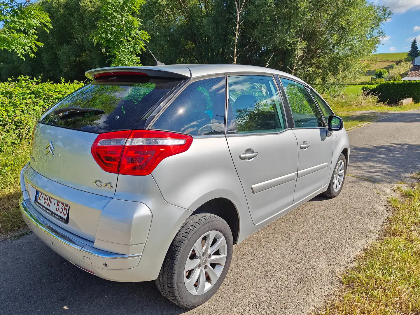Citroen C4 Picasso C4 Picasso 1.6 HDi FAP Exclusive Zilver - 1