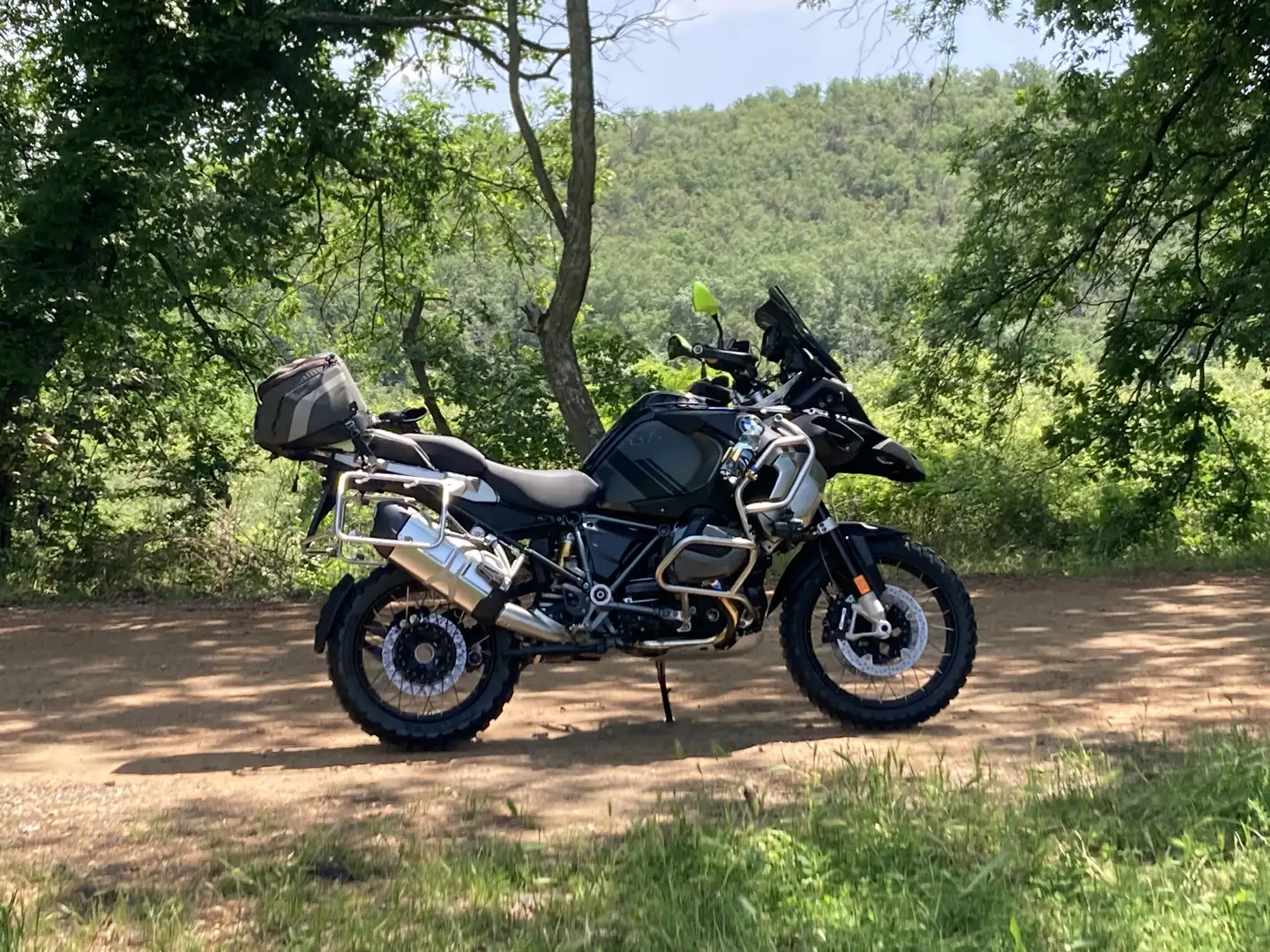 BMW R 1250 GS Adventure triple black 3 pacchetti e sella riscaldata Nero - 2