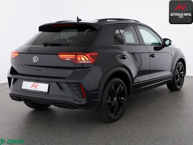 Volkswagen T-Roc view 5