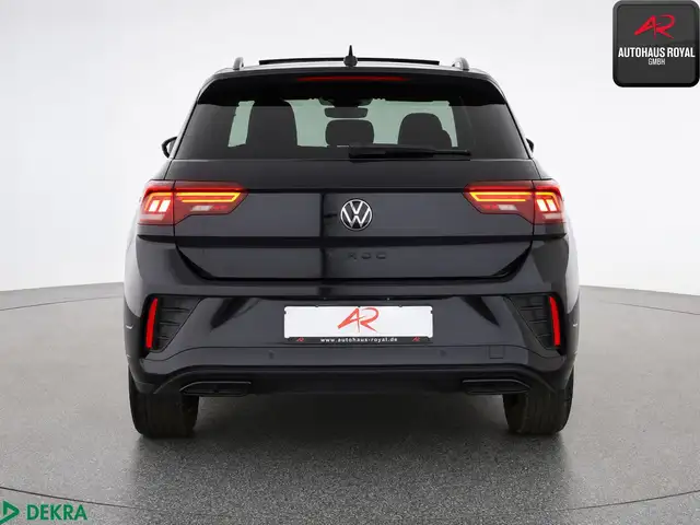 Volkswagen T-Roc view 4