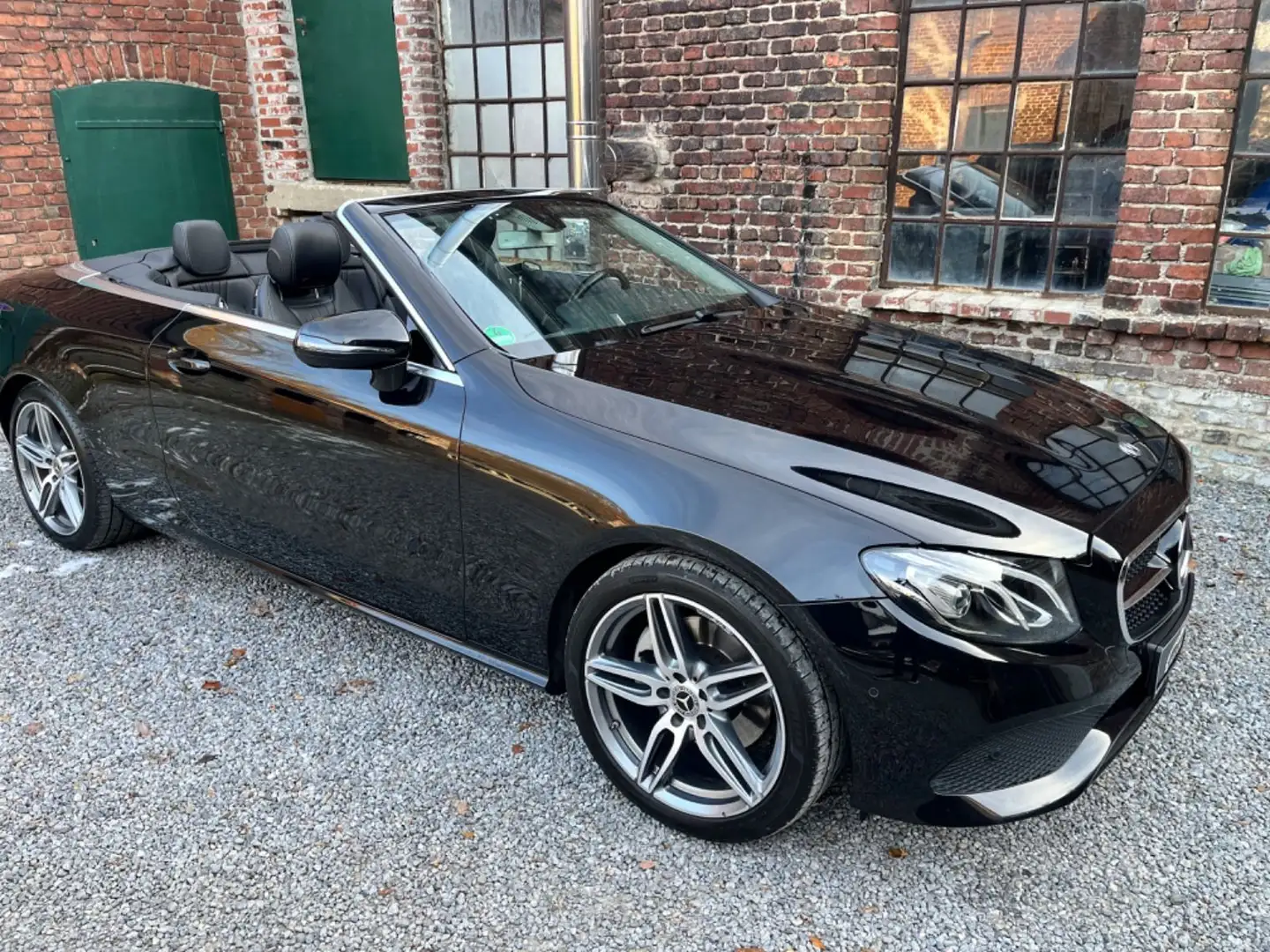 Mercedes-Benz E 200 Cabrio Airscarf/Night Paket Nero - 1