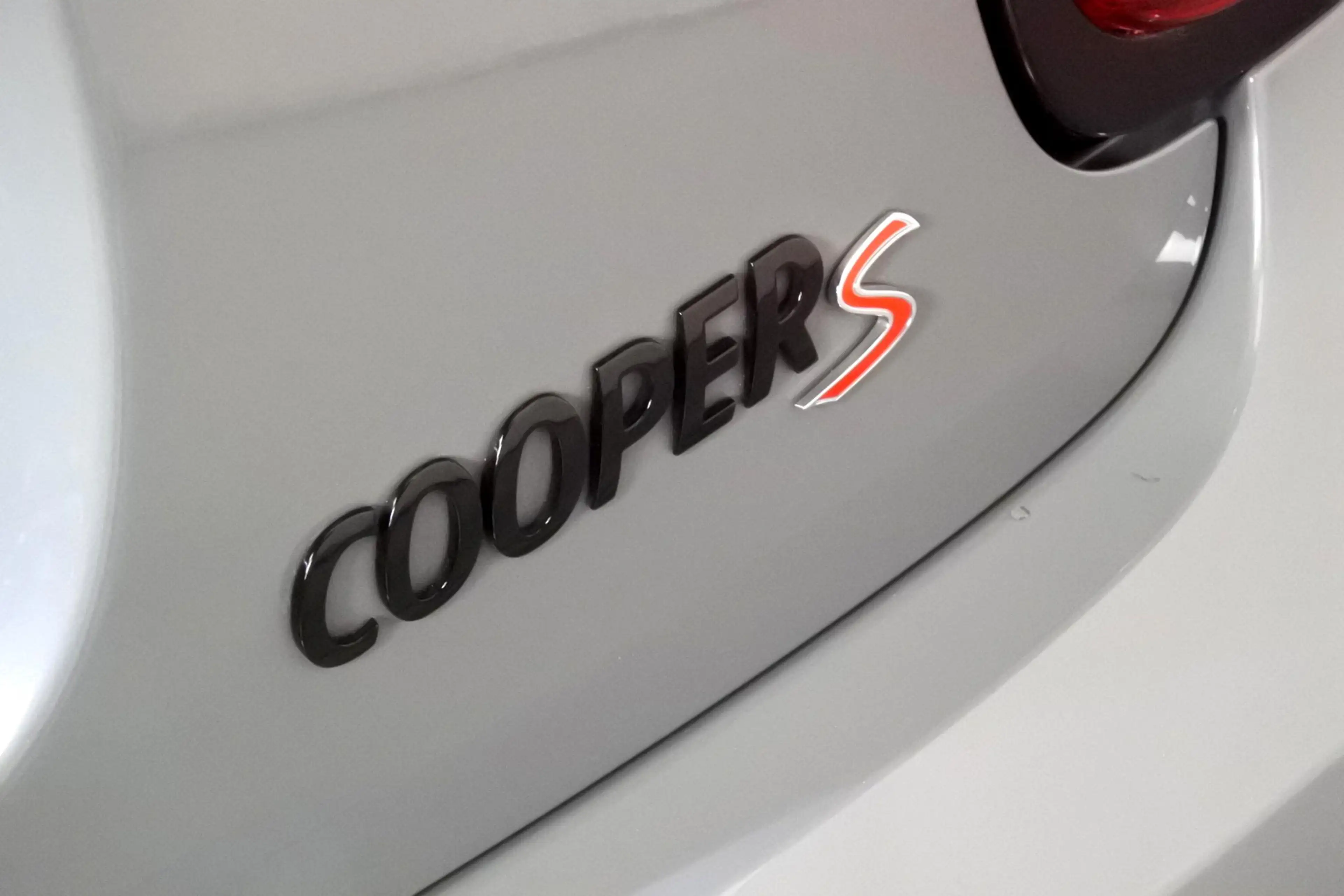 MINI Cooper S 3-Deurs 2.0 Yours Moonwalk Blacked out — photo 8