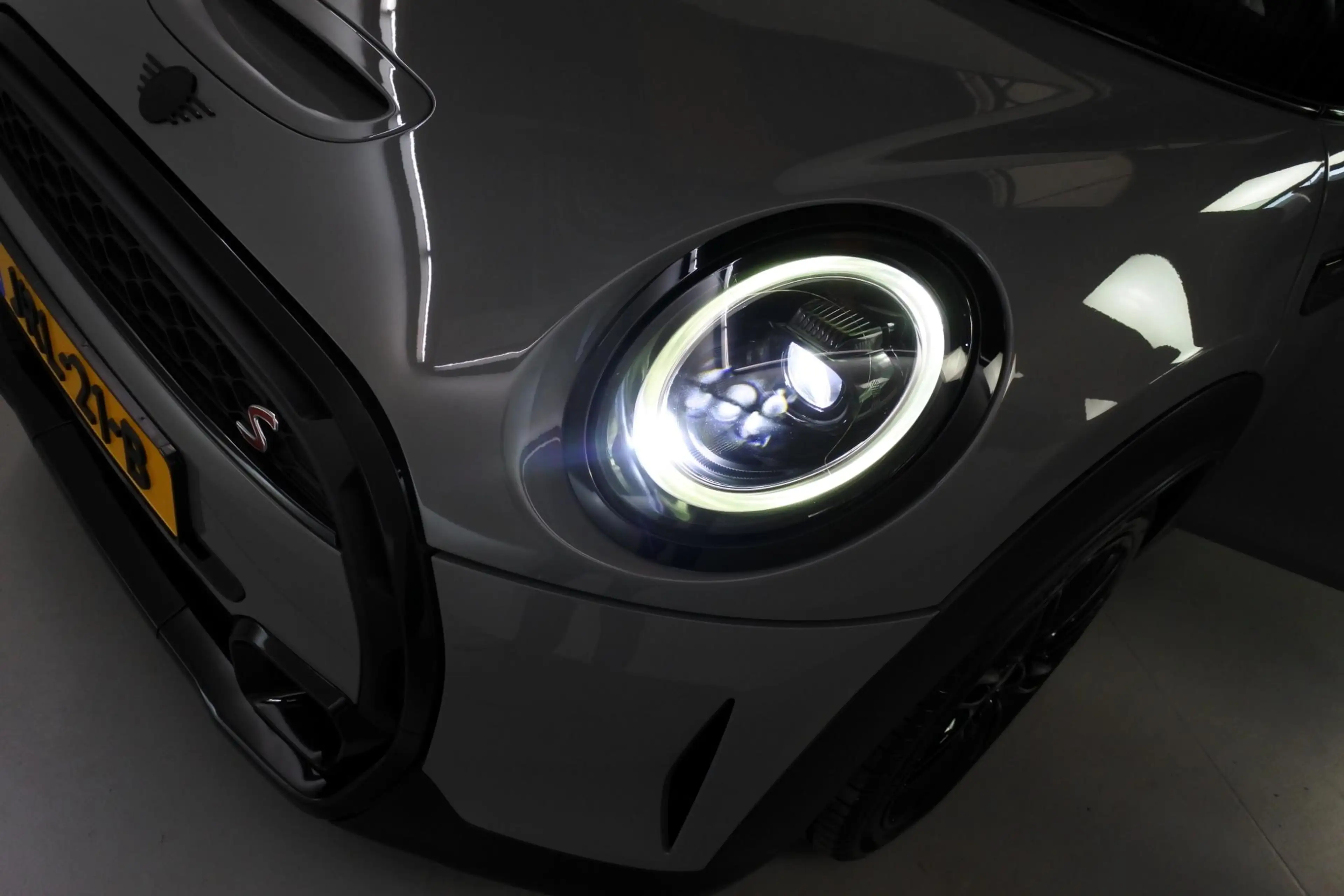 MINI Cooper S 3-Deurs 2.0 Yours Moonwalk Blacked out — photo 14