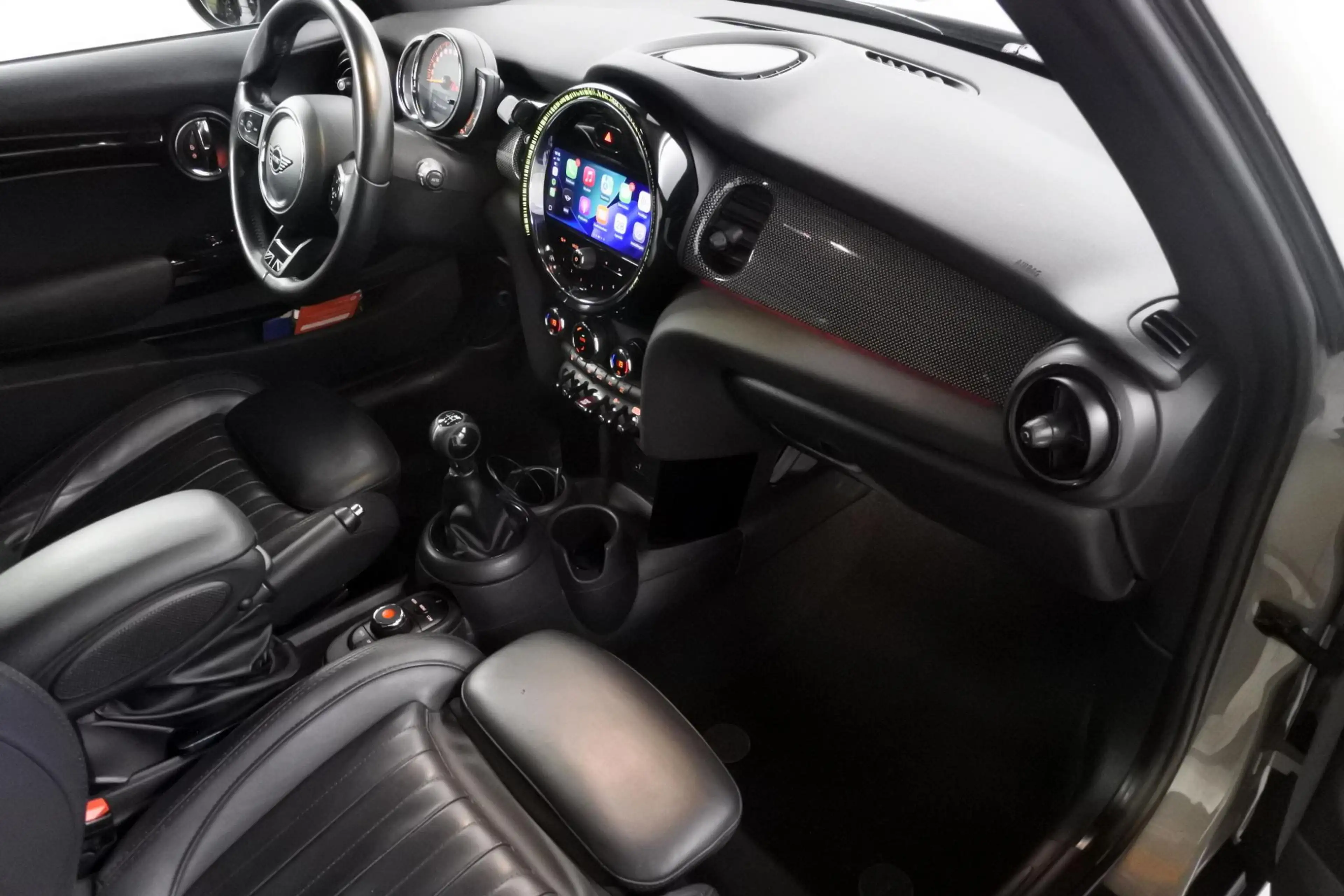 MINI Cooper S 3-Deurs 2.0 Yours Moonwalk Blacked out — photo 33