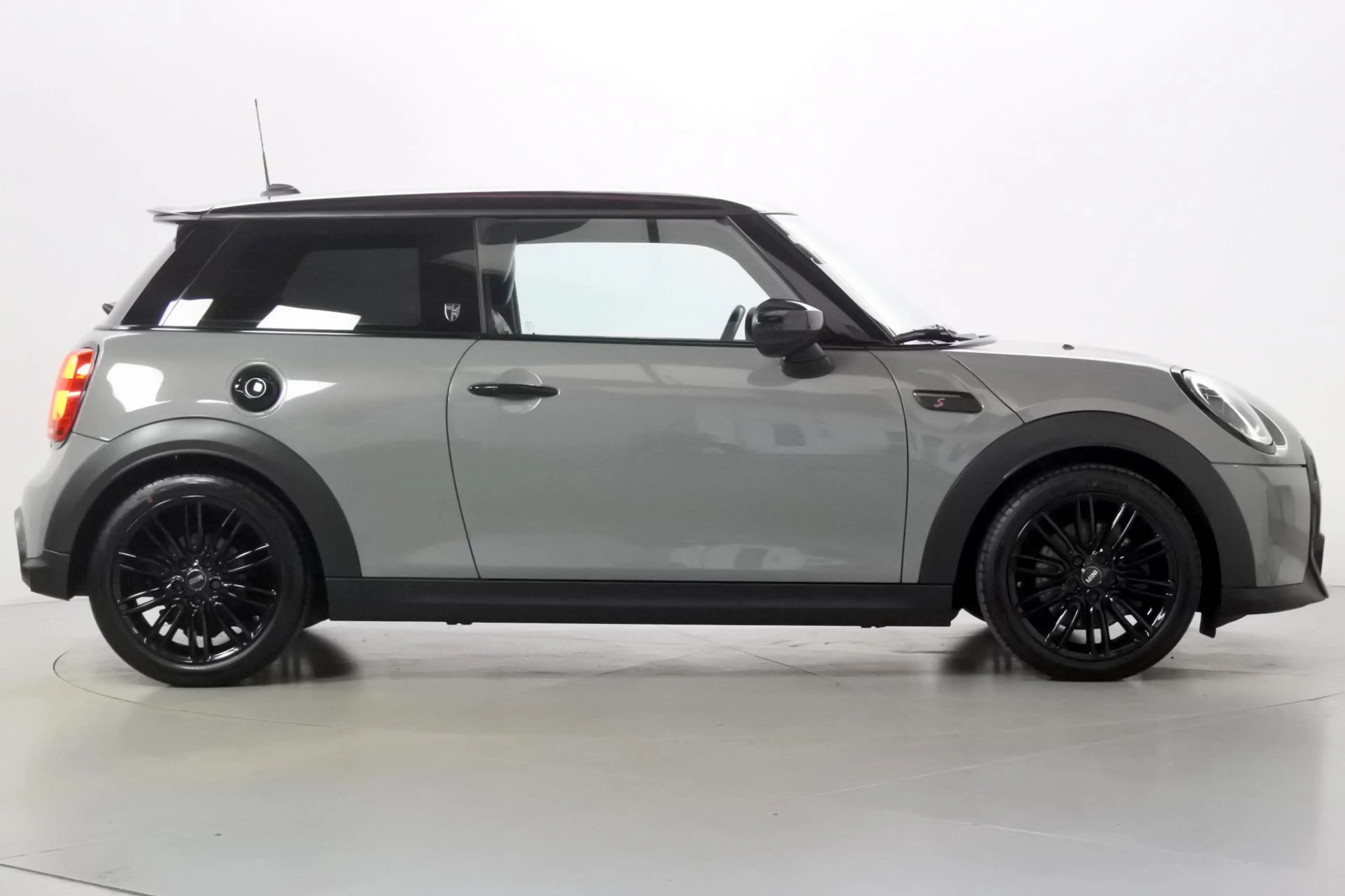 MINI Cooper S 3-Deurs 2.0 Yours Moonwalk Blacked out — photo 6