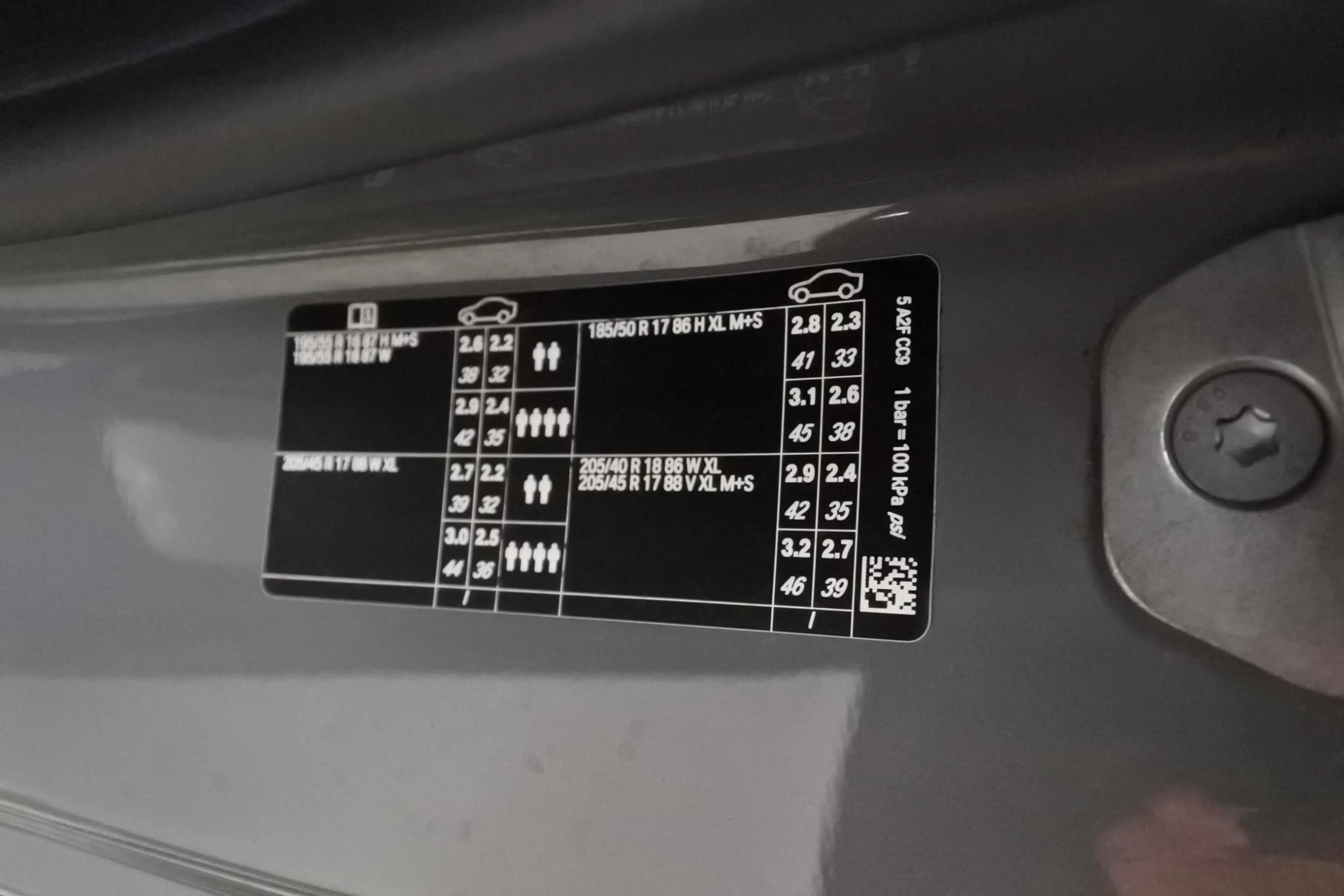 MINI Cooper S 3-Deurs 2.0 Yours Moonwalk Blacked out — photo 37