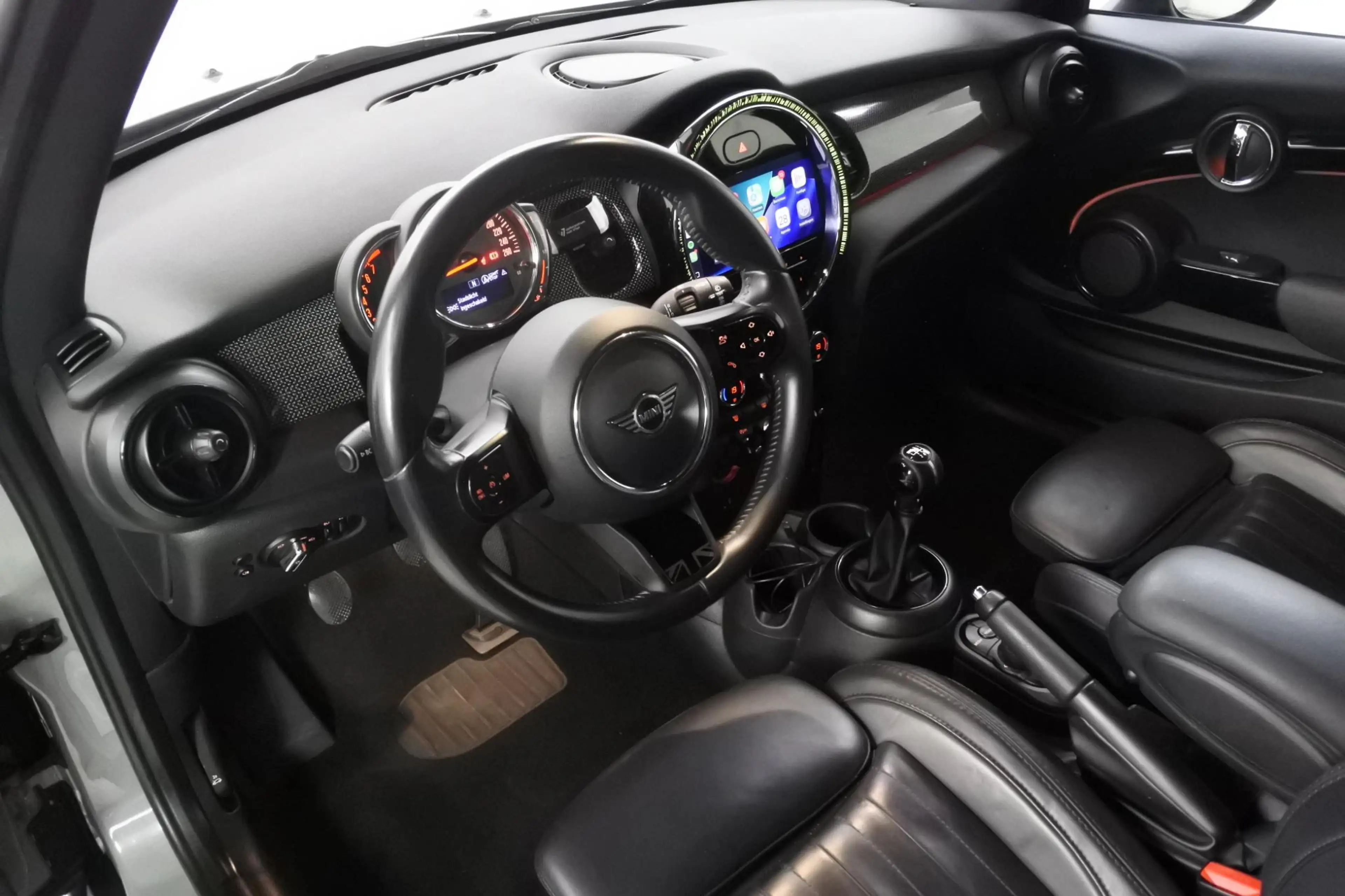 MINI Cooper S 3-Deurs 2.0 Yours Moonwalk Blacked out — photo 16