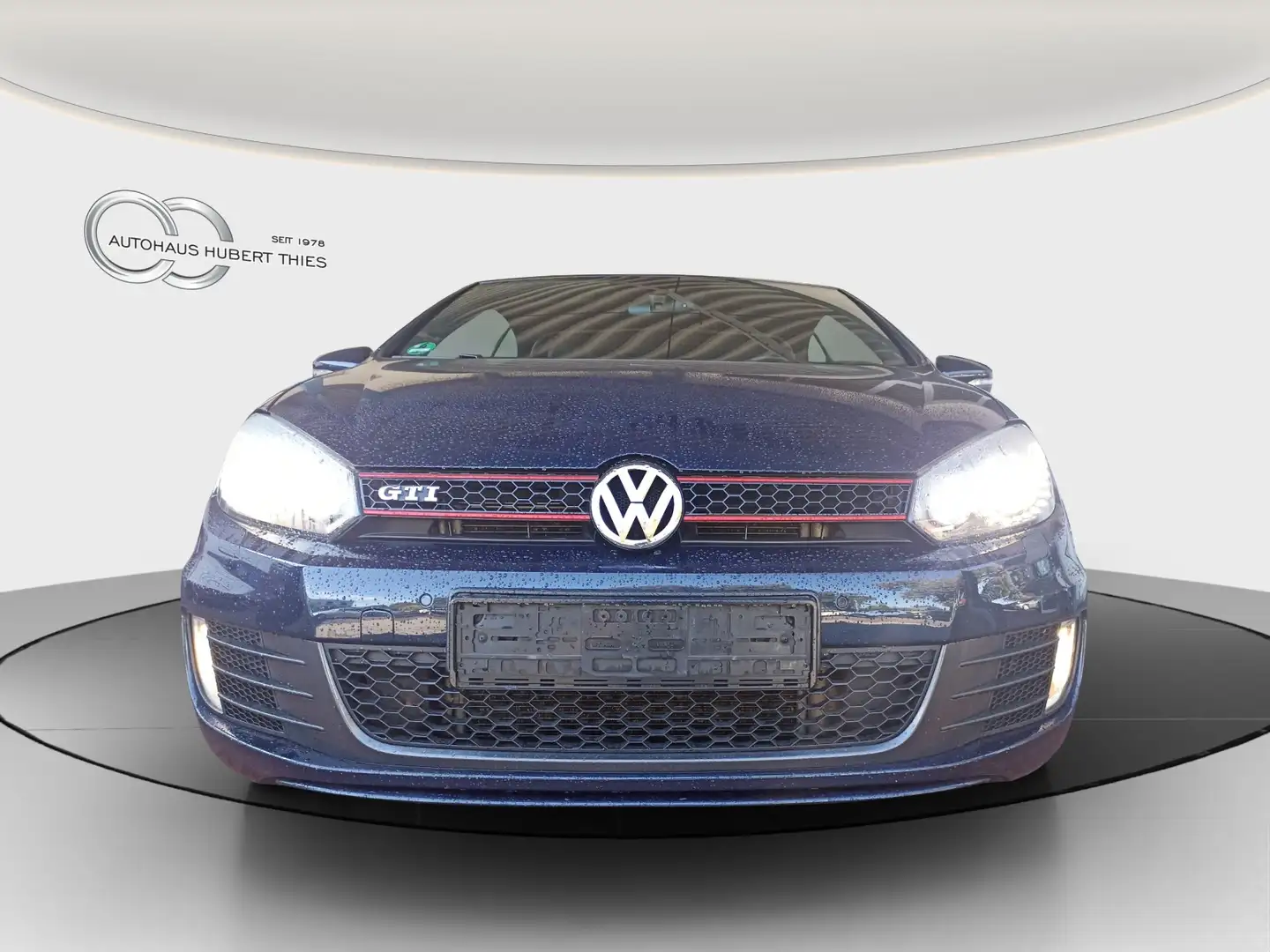 Volkswagen Golf VI Cabriolet 2.0 TSI DSG GTI Blau - 2