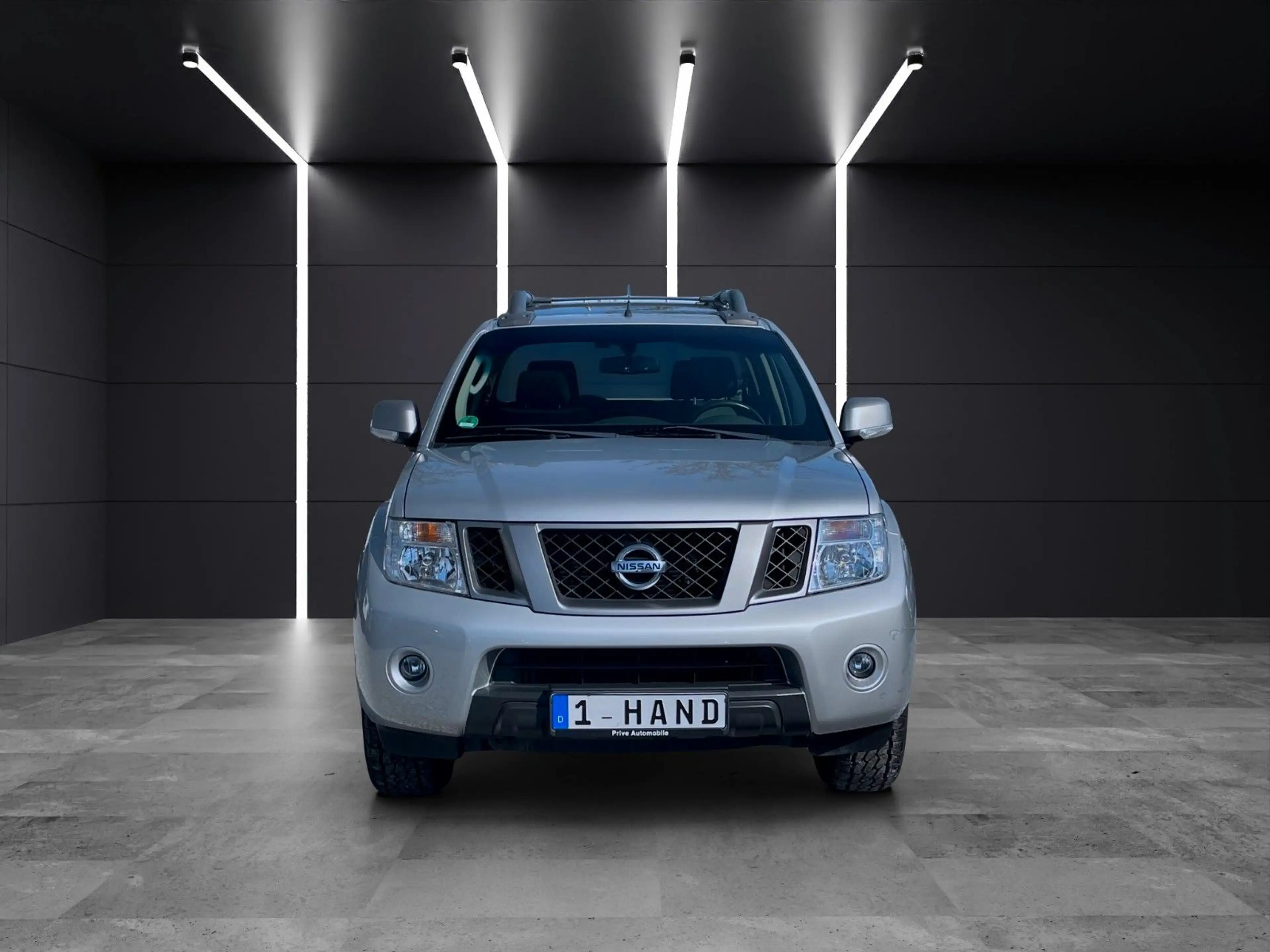 Nissan Navara 1.Hand~AHK~Kamera~SHZ~MFL~Schiebedach — photo 4