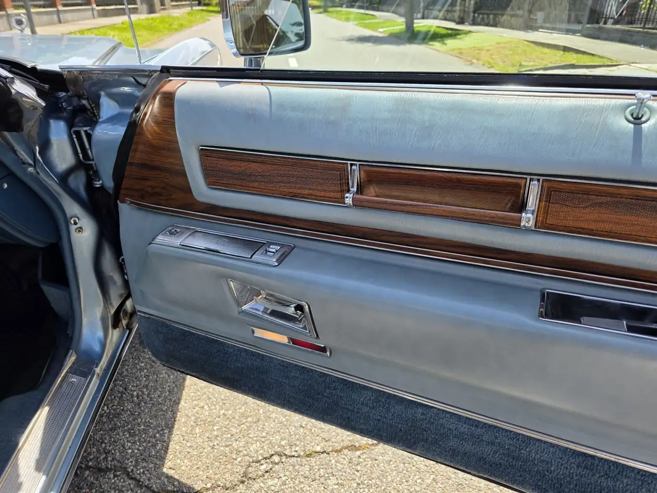 Cadillac Eldorado Biarritz, foto 11
