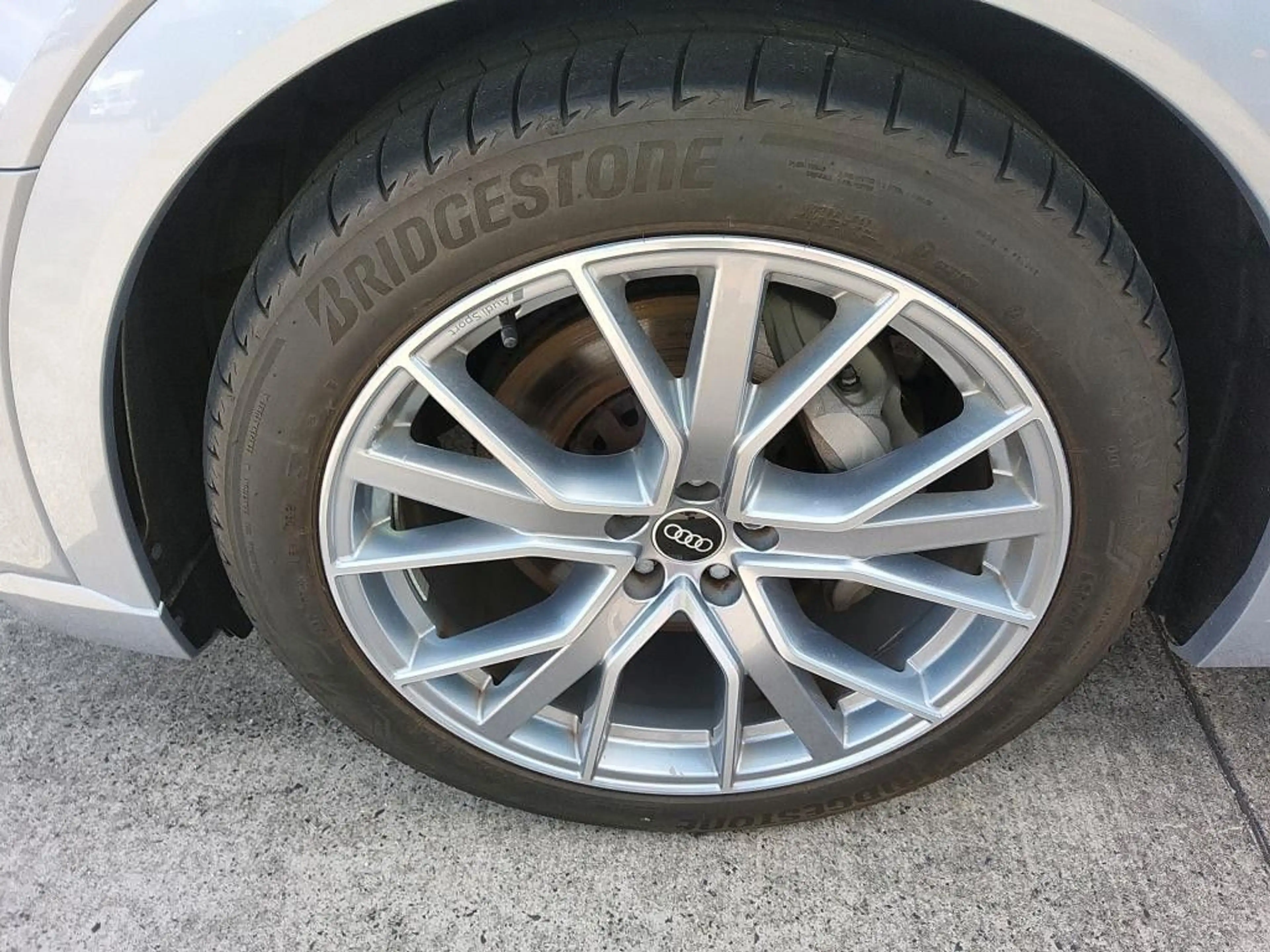 Audi e-tron 50 quattro S LINE*PANO*AHK*S-SITZE*MATRIX — photo 7