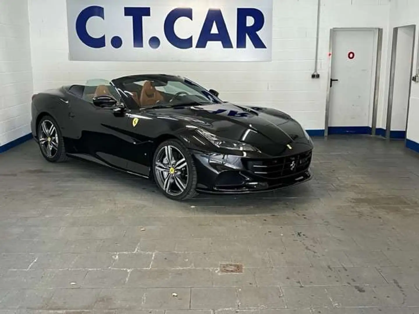 Ferrari Portofino 3.9 T V8 M DCT Noir - 1
