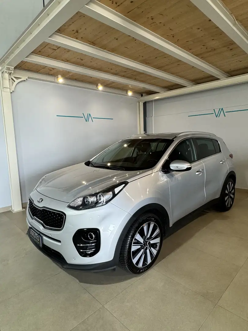 Kia Sportage Sportage 1.7 crdi Cool s  *AUTOMATICA* Argento - 2