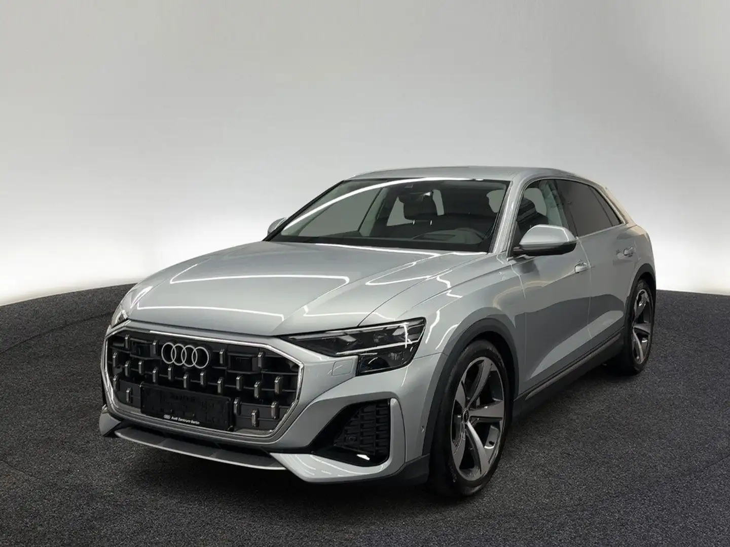 Audi Q8 45 TDI qu. tiptr. AHK MATRIX 360°K HUD NACHTS Silber - 2