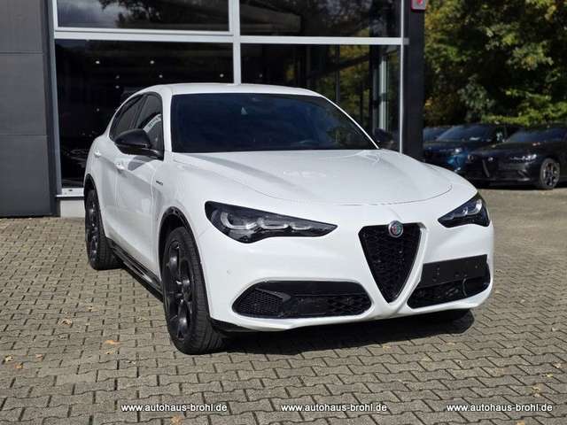 Alfa Romeo Stelvio Veloce Q4 280PS