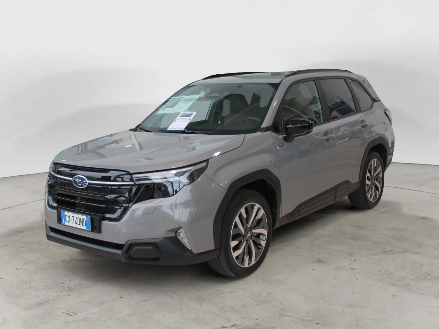 Subaru Forester Forester 2.0 MHEV CVT Lineartronic Premium Gris - 1