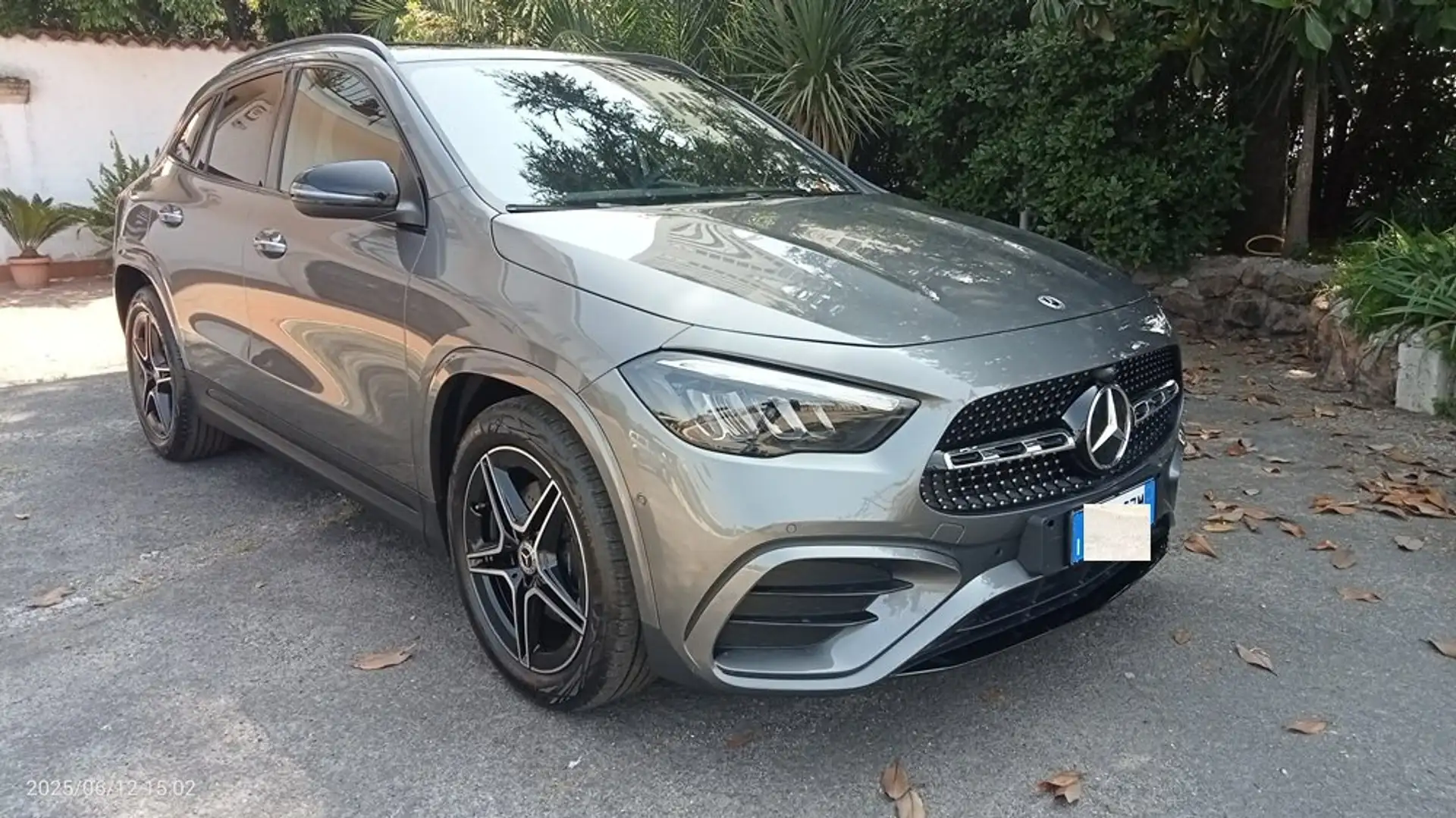 Mercedes-Benz GLA 200 d AMG Line ADVANCE PLUS + PACK Night  KM 0 Grigio - 1
