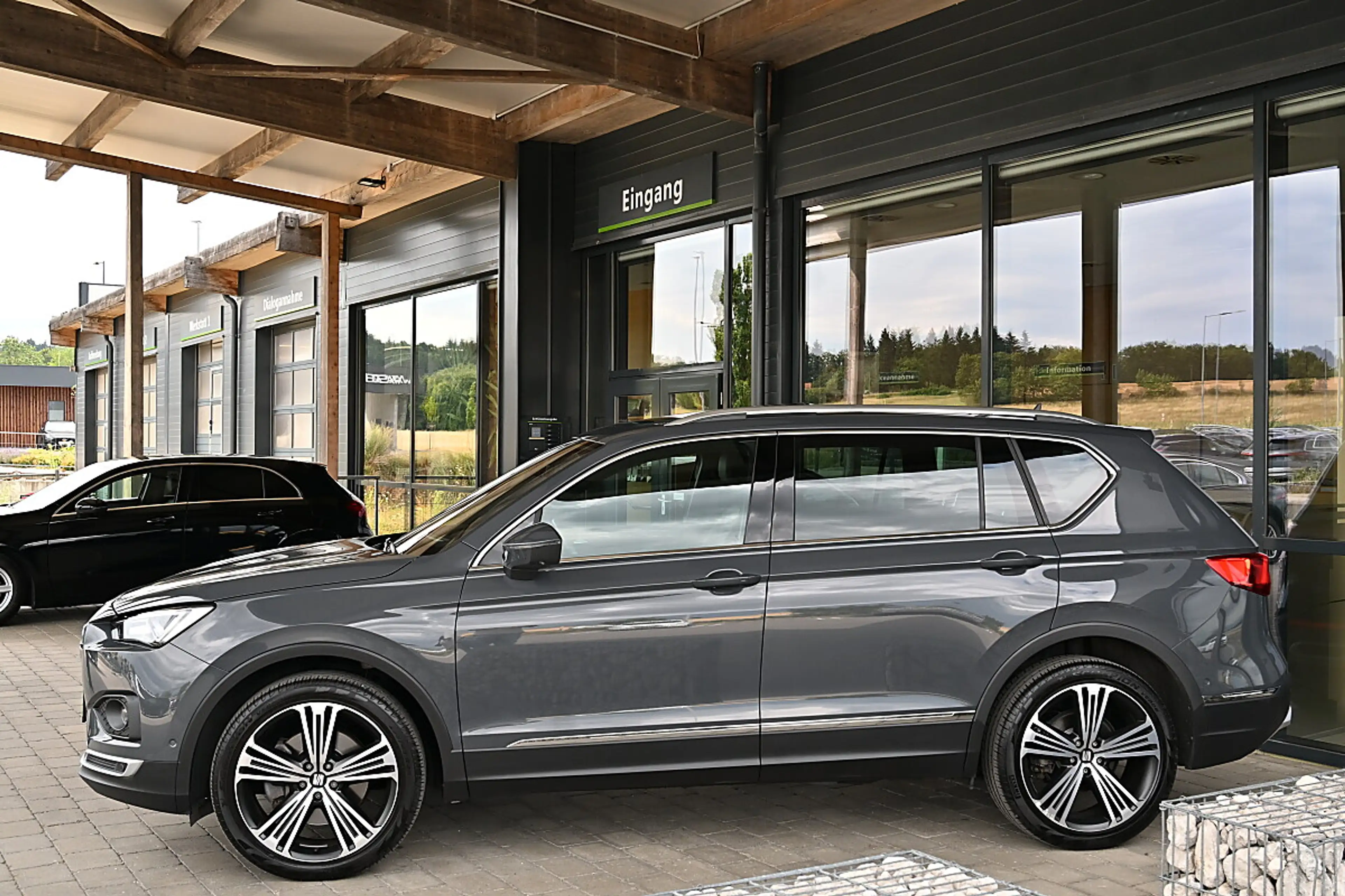 SEAT Tarraco 2,0 TDI Xcellence DSG 4Drive 7 Sitze, ACC, AHK ... — photo 2