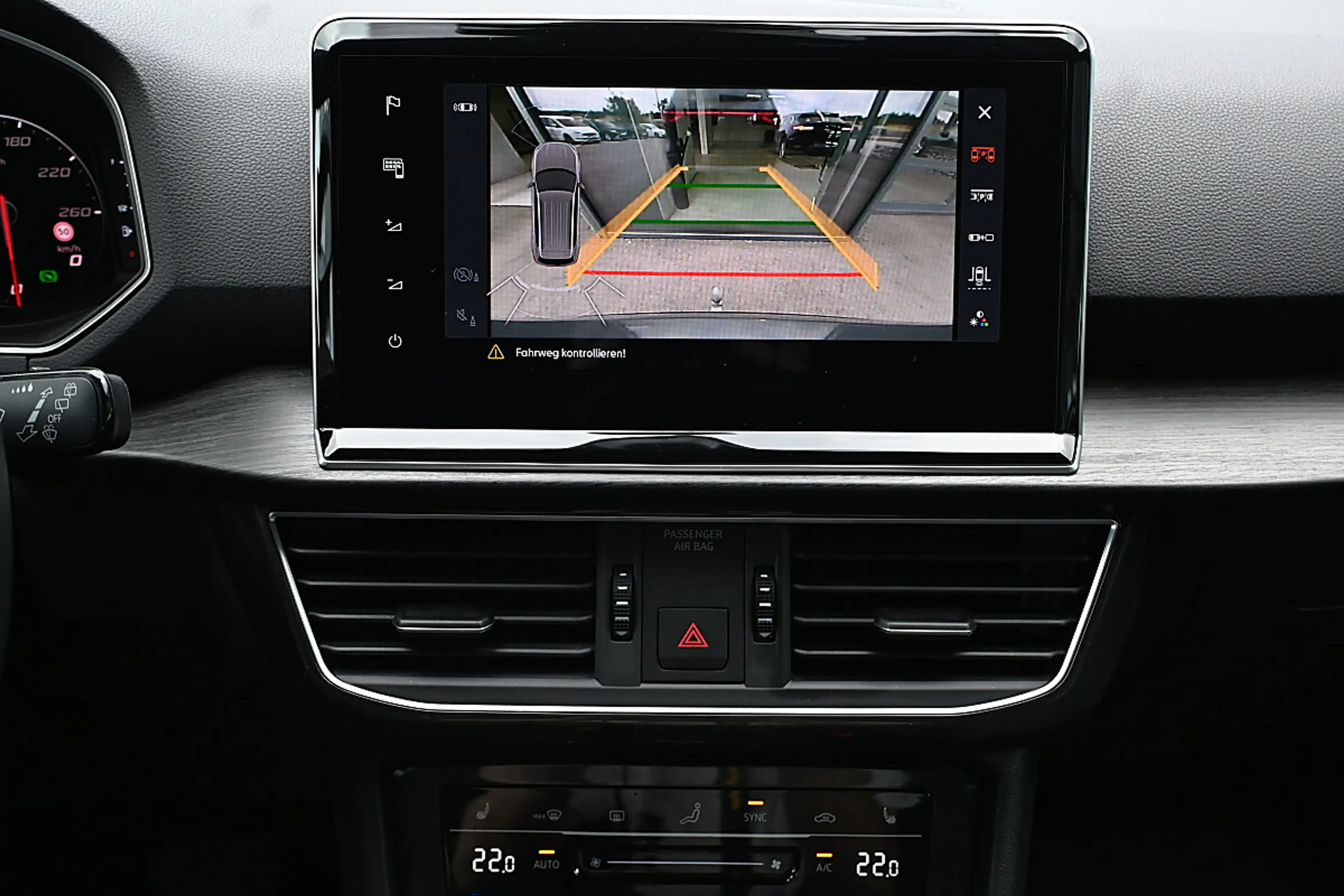 SEAT Tarraco 2,0 TDI Xcellence DSG 4Drive 7 Sitze, ACC, AHK ... — photo 8
