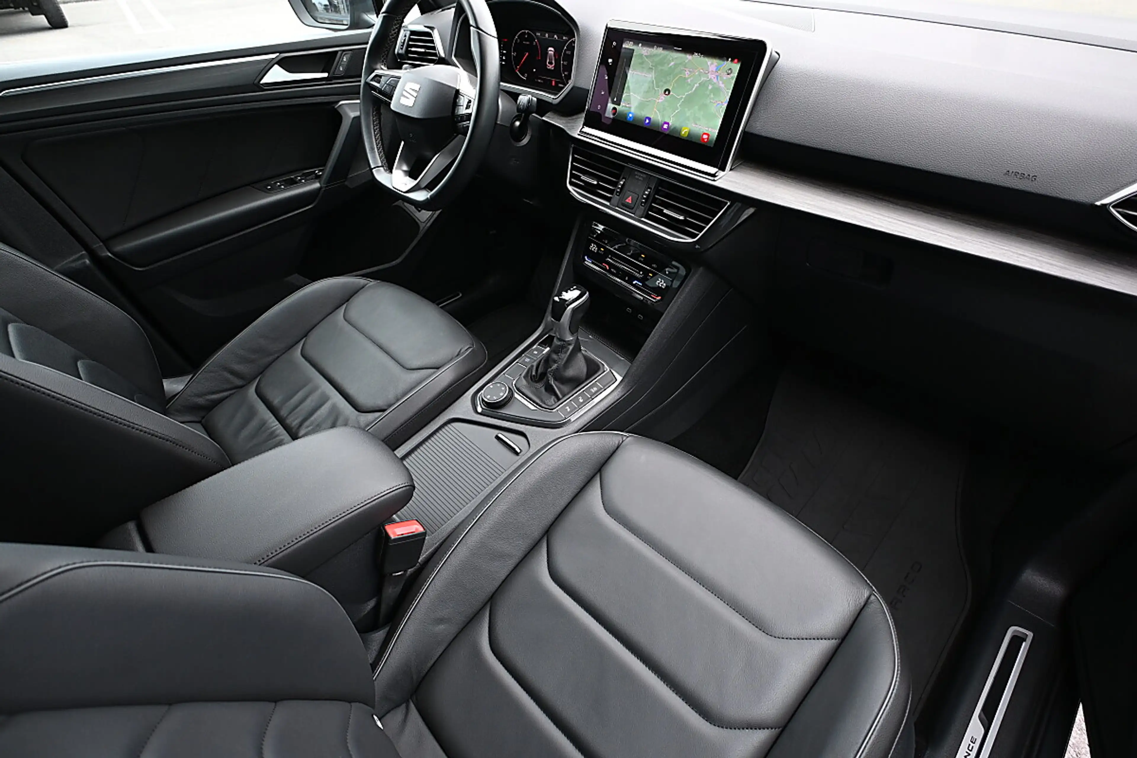 SEAT Tarraco 2,0 TDI Xcellence DSG 4Drive 7 Sitze, ACC, AHK ... — photo 4