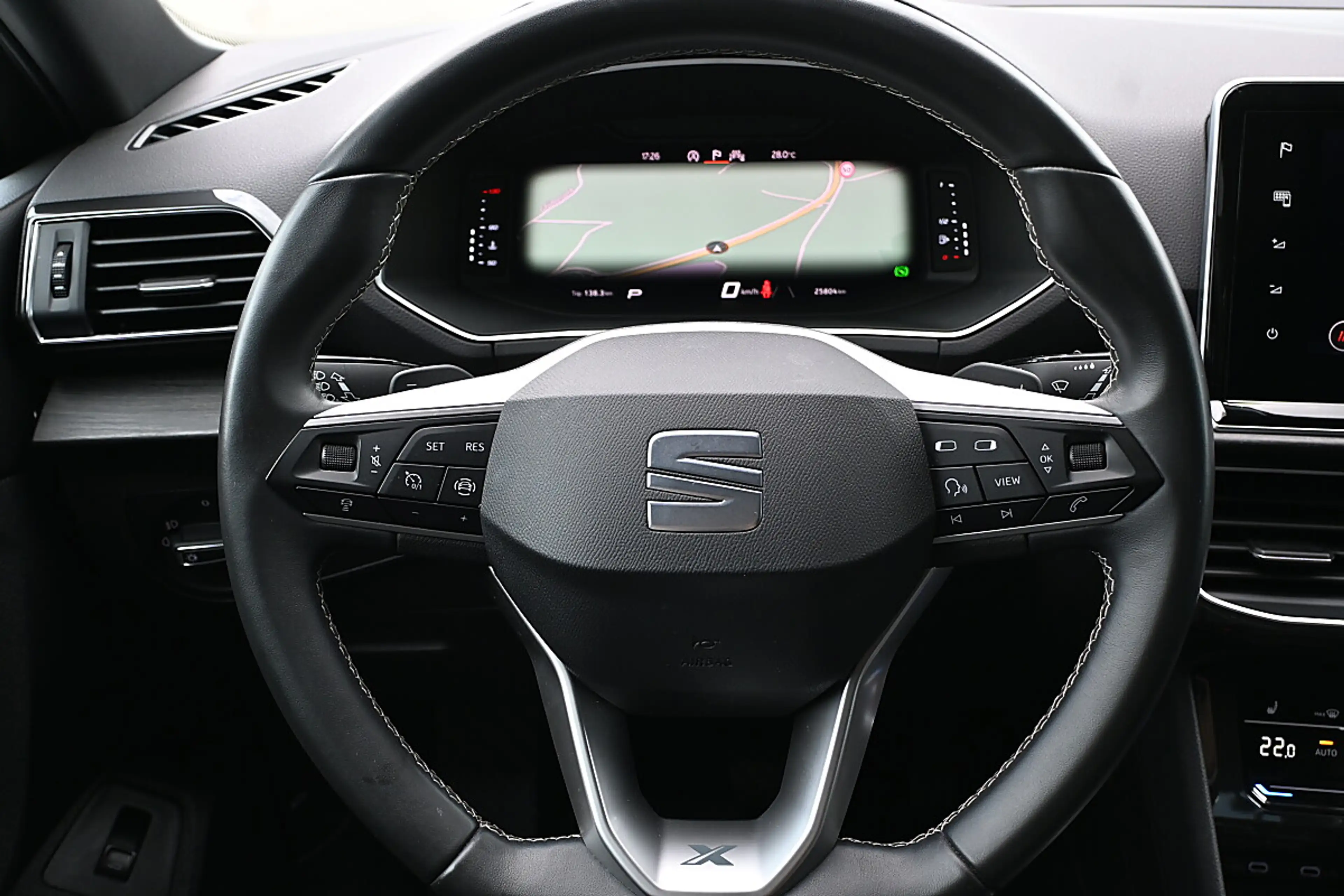 SEAT Tarraco 2,0 TDI Xcellence DSG 4Drive 7 Sitze, ACC, AHK ... — photo 12