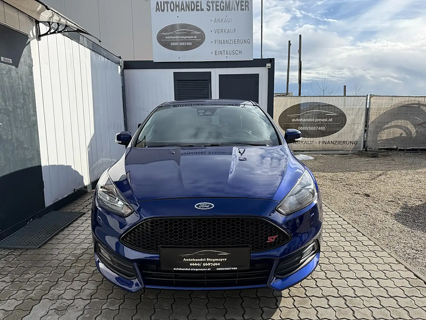 Ford Focus 2,0 TDCi ST Blau - 2