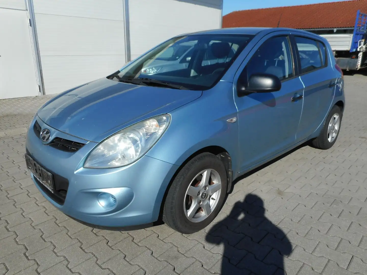 Hyundai i20 Classic Klima Alu HU 08/2025 Bleu - 2