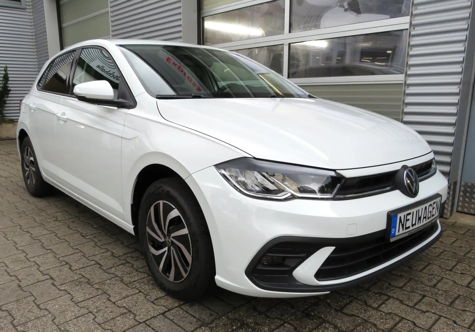 Volkswagen Polo 1.0 TSI Life/DAB+/LED/PDC v+ht/Sitzheizung/ Wit - 2