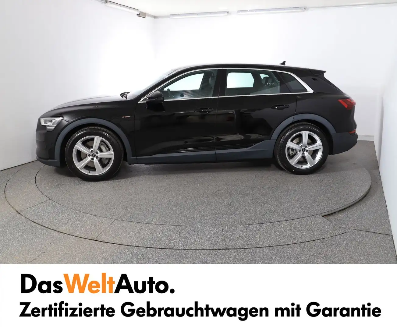 Audi e-tron 55 quattro 300 kW Business Schwarz - 2