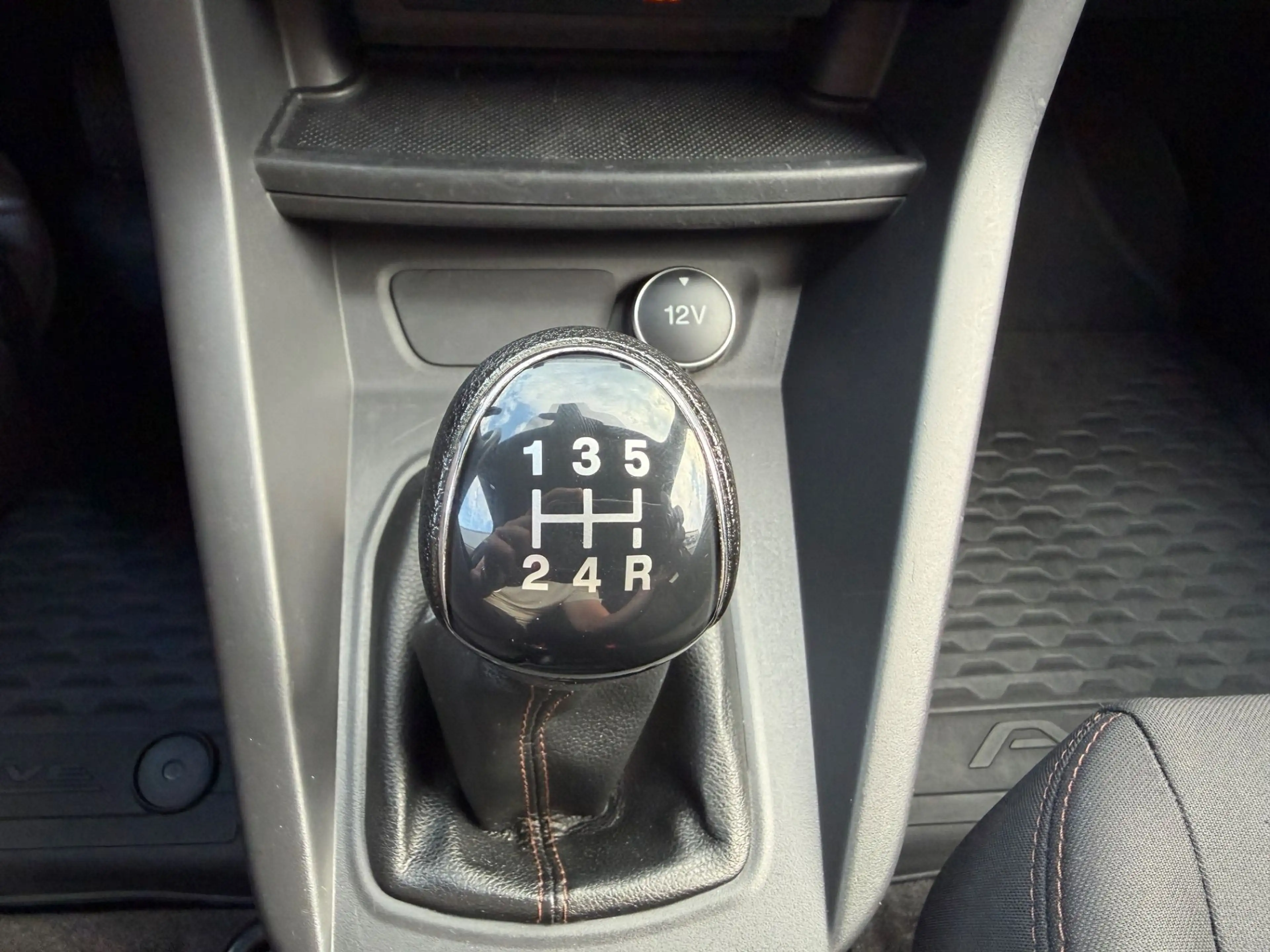 Ford Ka/Ka+ Frontscheibenheizung Sitzheizung Allwetter — photo 19