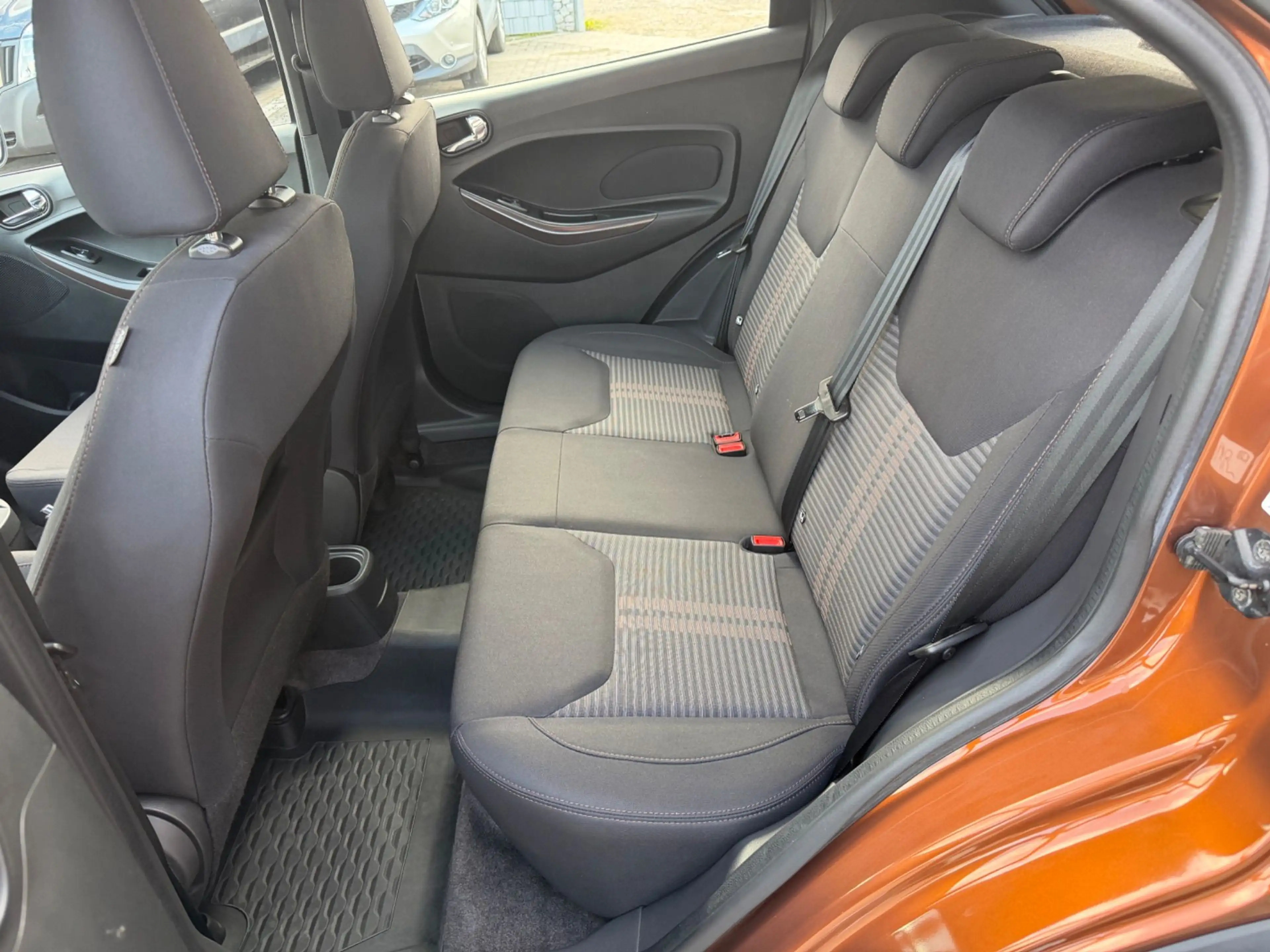 Ford Ka/Ka+ Frontscheibenheizung Sitzheizung Allwetter — photo 13