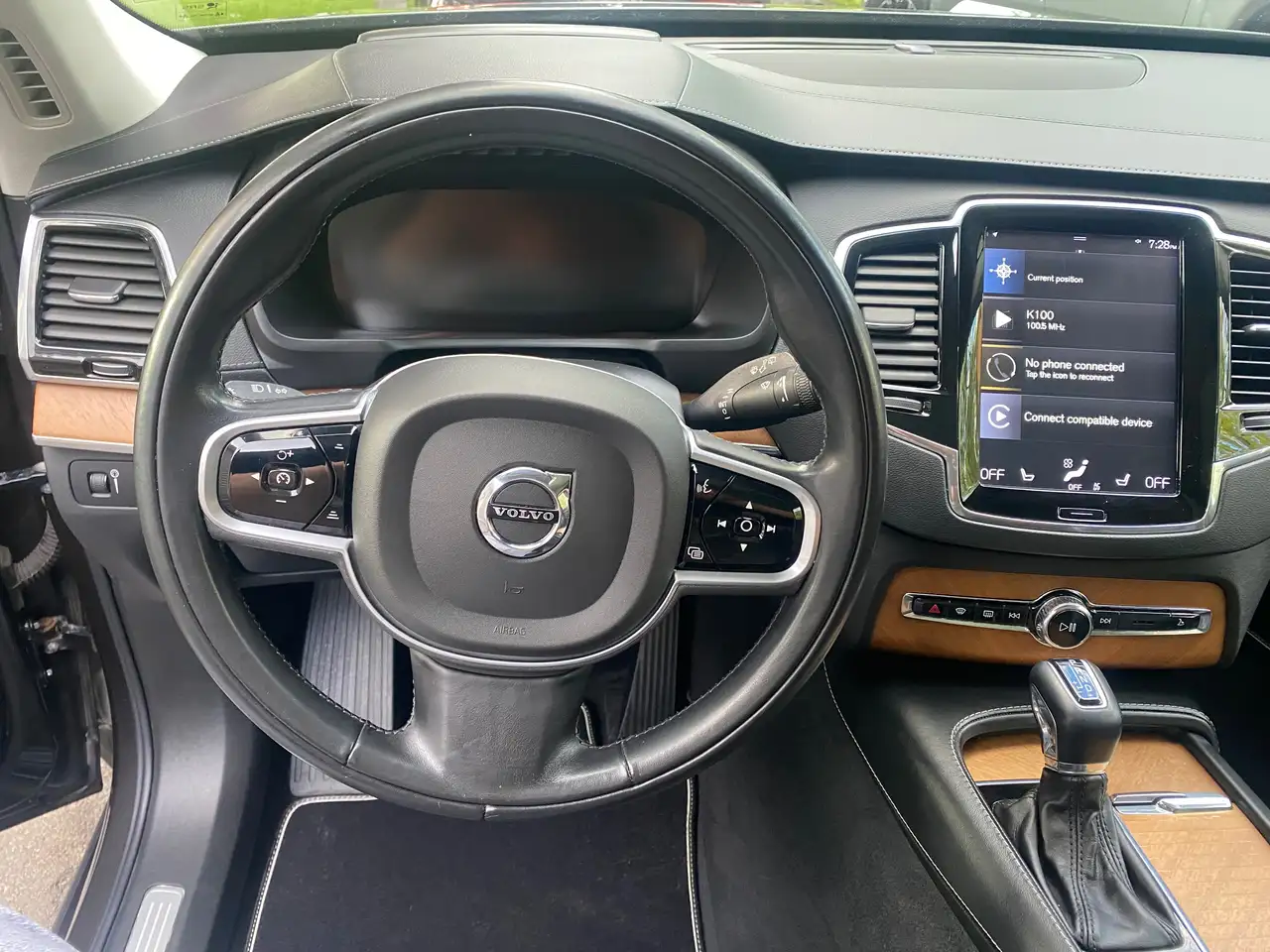 Volvo XC90 снимка Volvo XC90