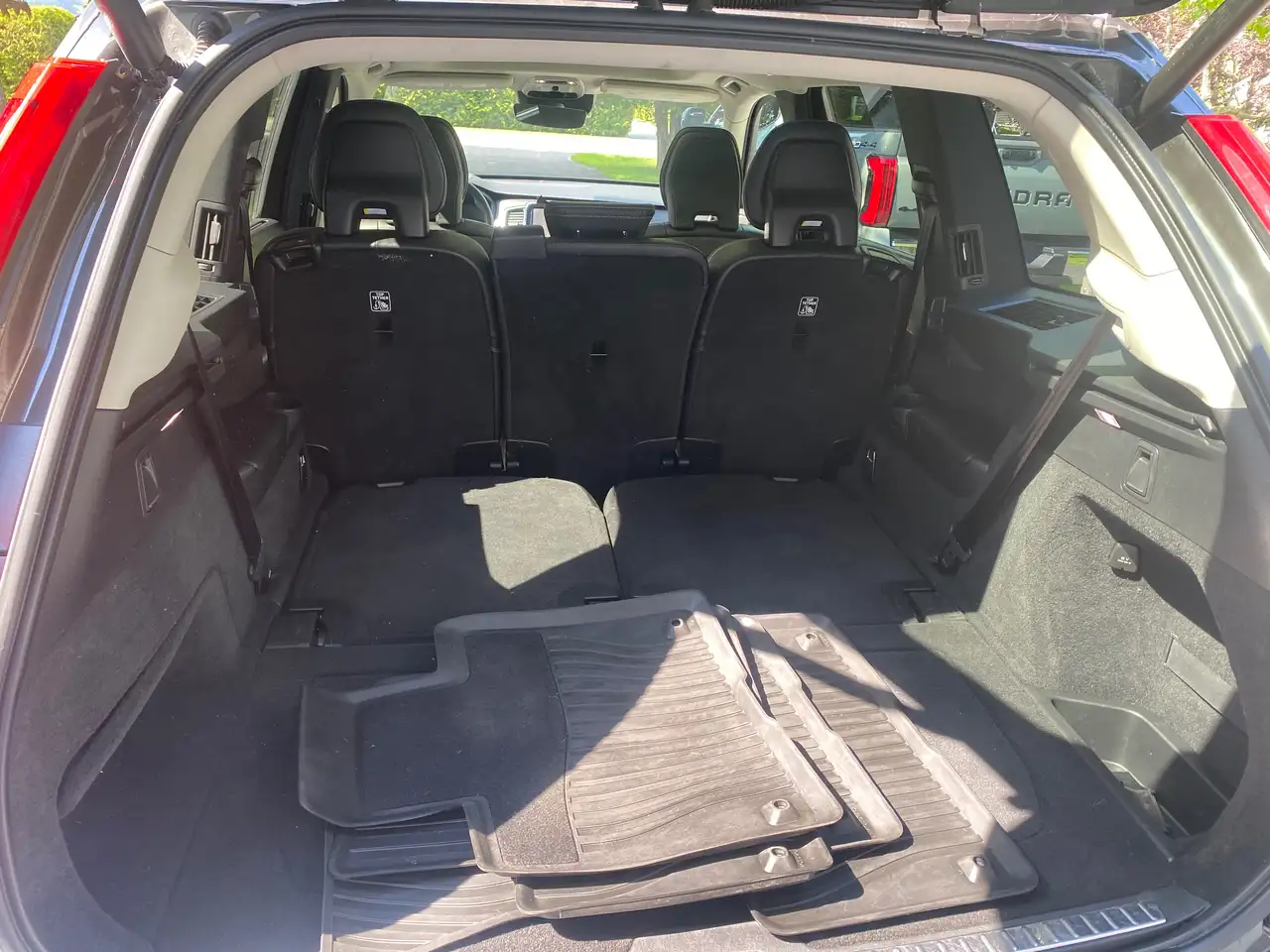 Volvo XC90 снимка Volvo XC90
