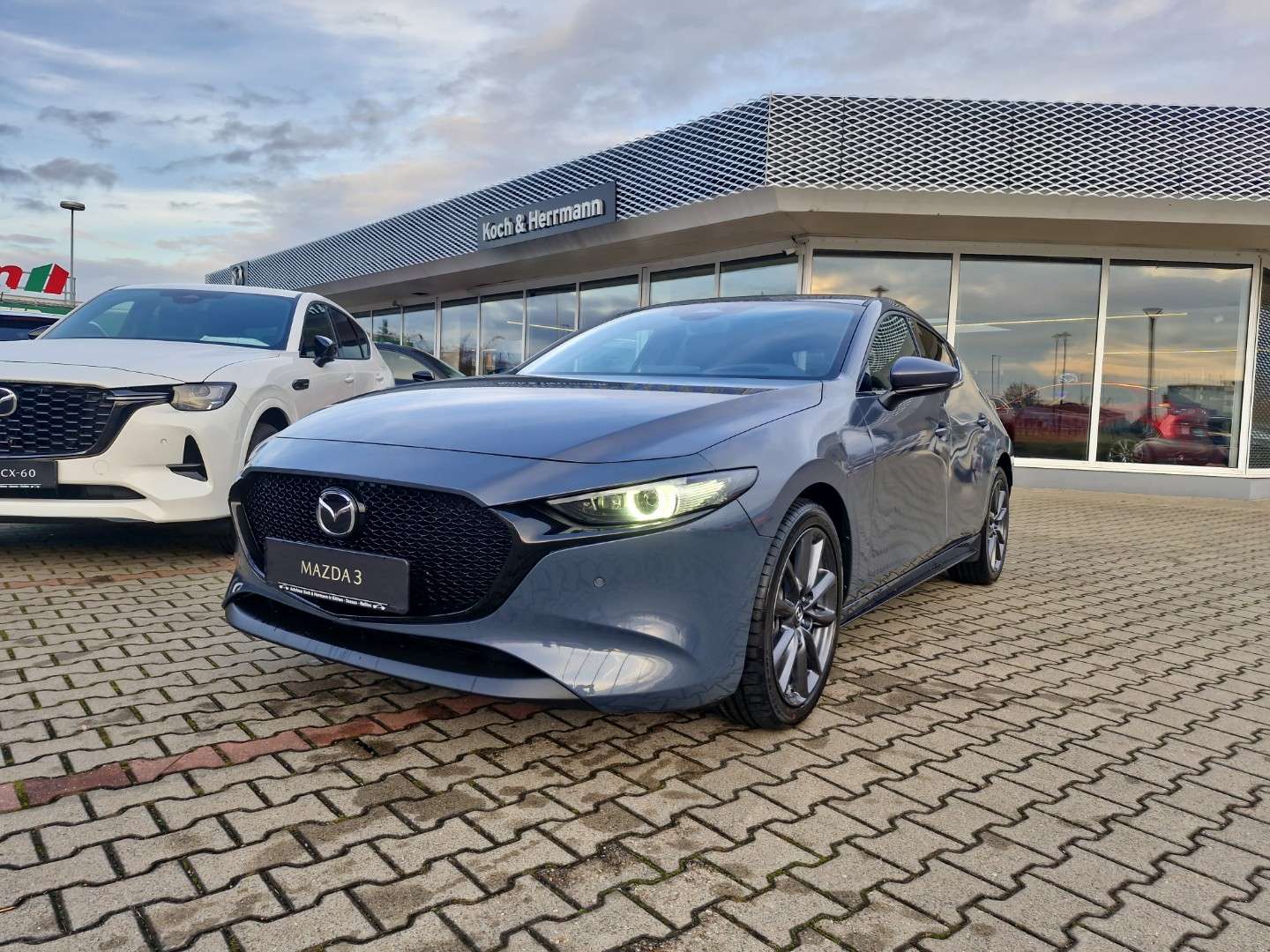 Használt Mazda 3 2.5