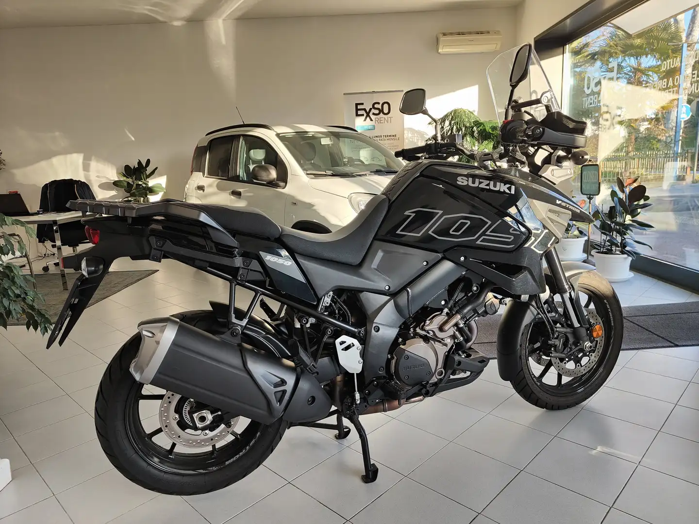 Suzuki V-Strom 1050 DL 1050 Negro - 1