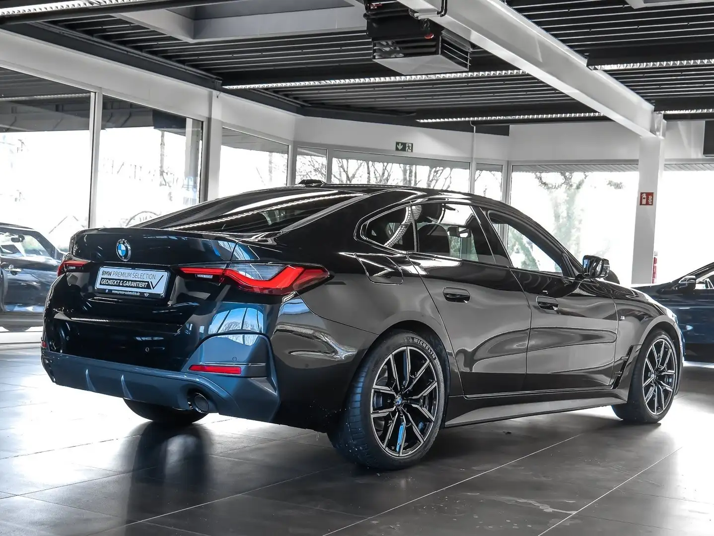 BMW 420 d Gran Coupé M Sport LC Prof. Glasdach HiFi DAB Sh Schwarz - 2