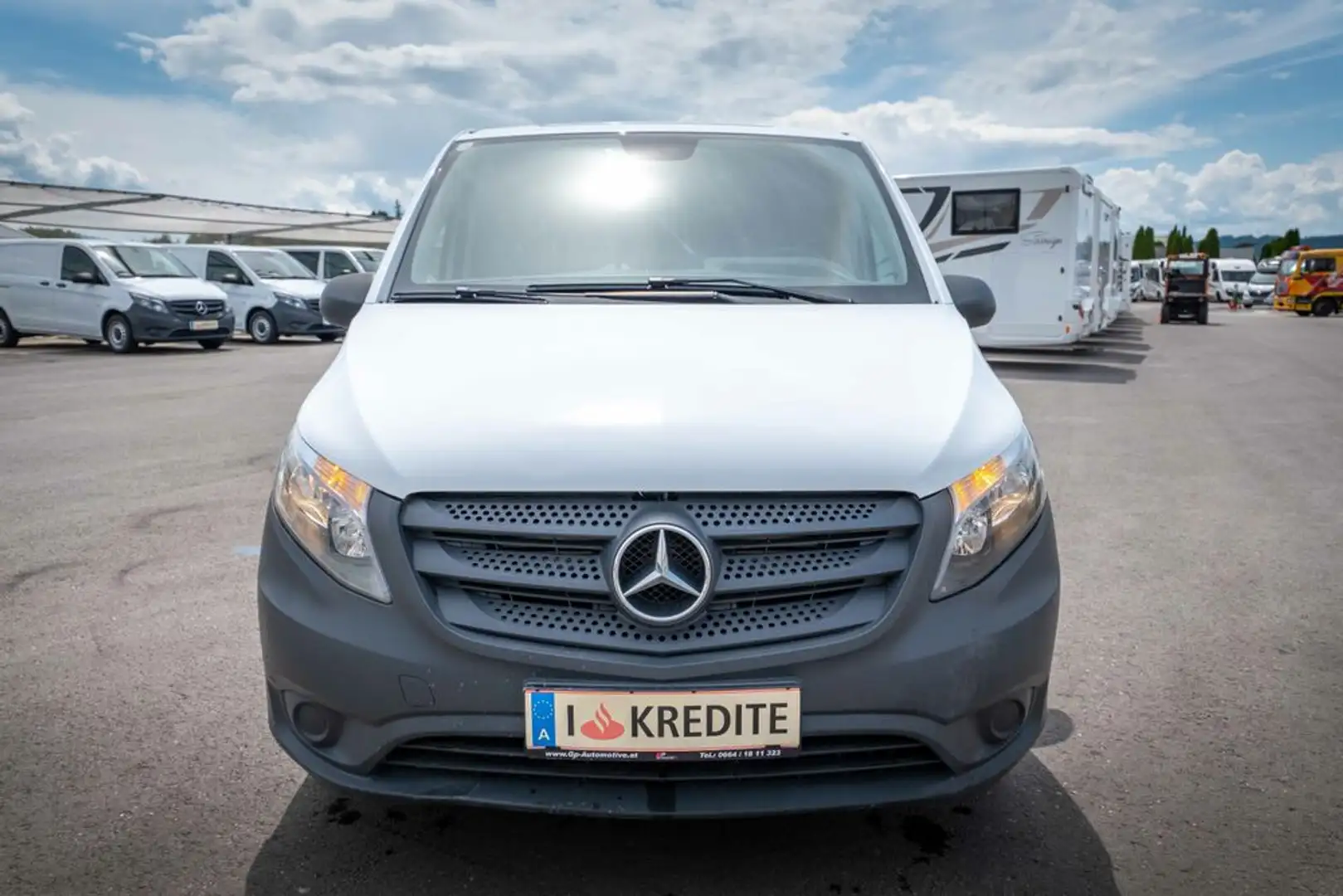 Mercedes-Benz Vito 109/111 CDI lang Model 2019 Bianco - 2