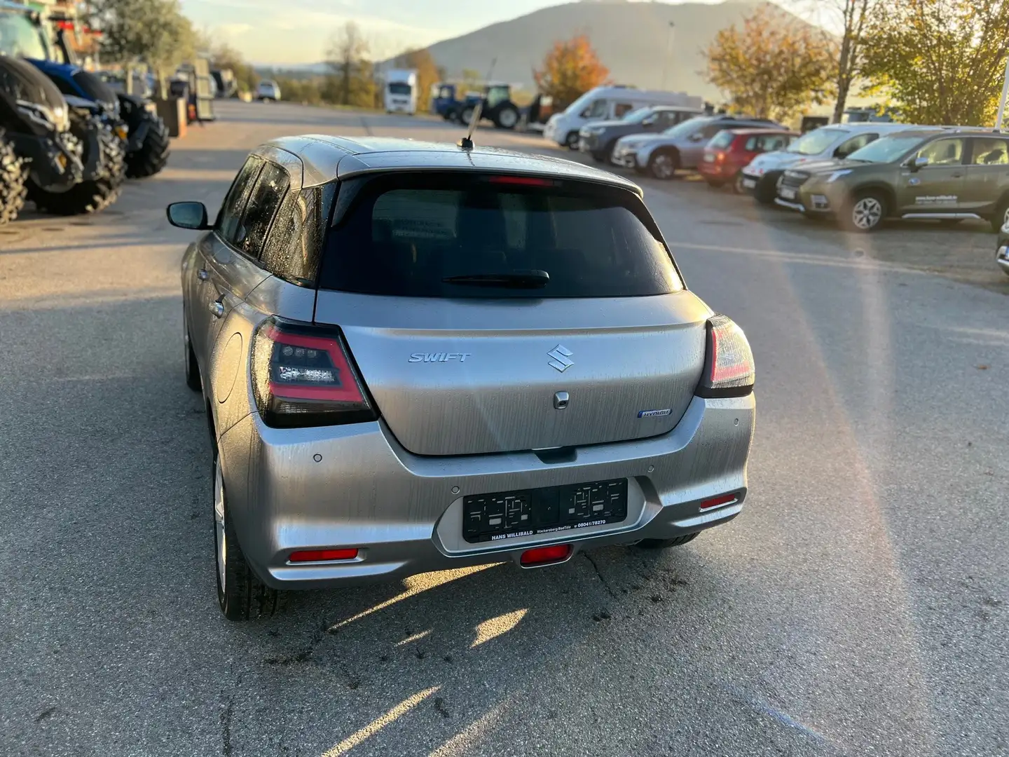 Suzuki Swift 1.2 Hybrid Allgrip MT Comfort# SOFORT VERFÜGBAR Plateado - 2