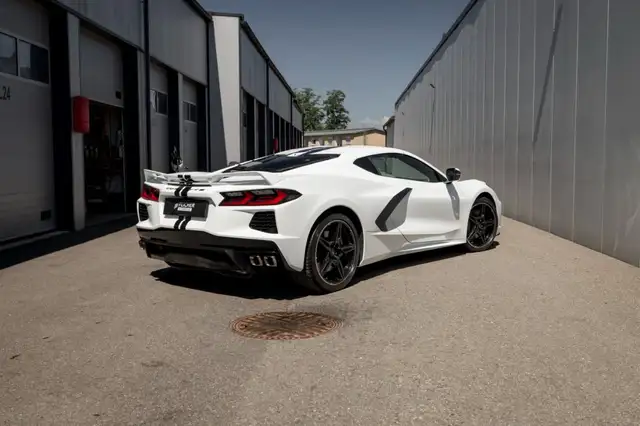 Chevrolet Corvette view 14