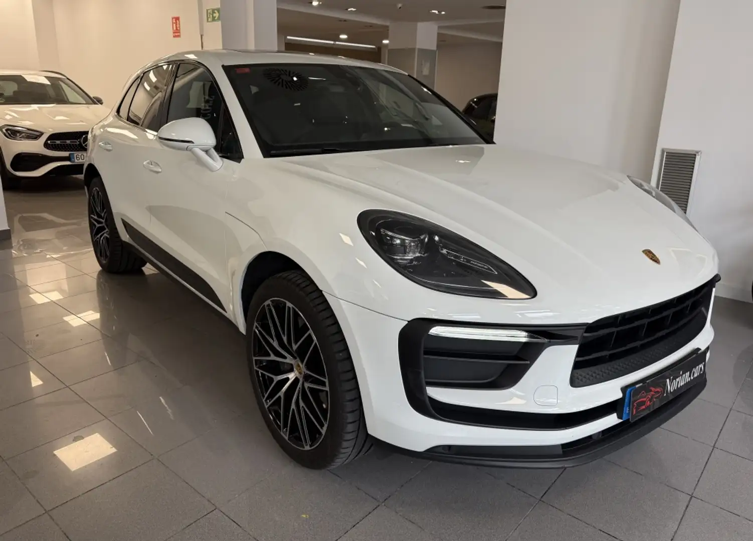 Porsche Macan Aut. Blanco - 1