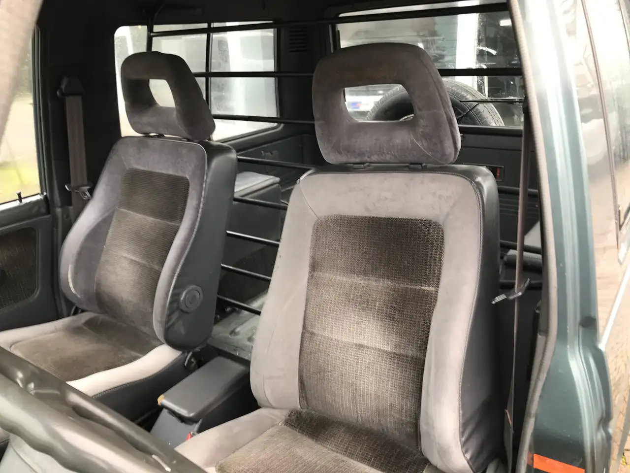 Mitsubishi Pajero 2.5 TD autocarro 2 posti, foto 12